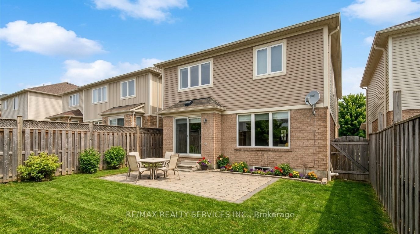 48 Fletcher Circle, Cambridge, ON N3C 0B5 photo 3