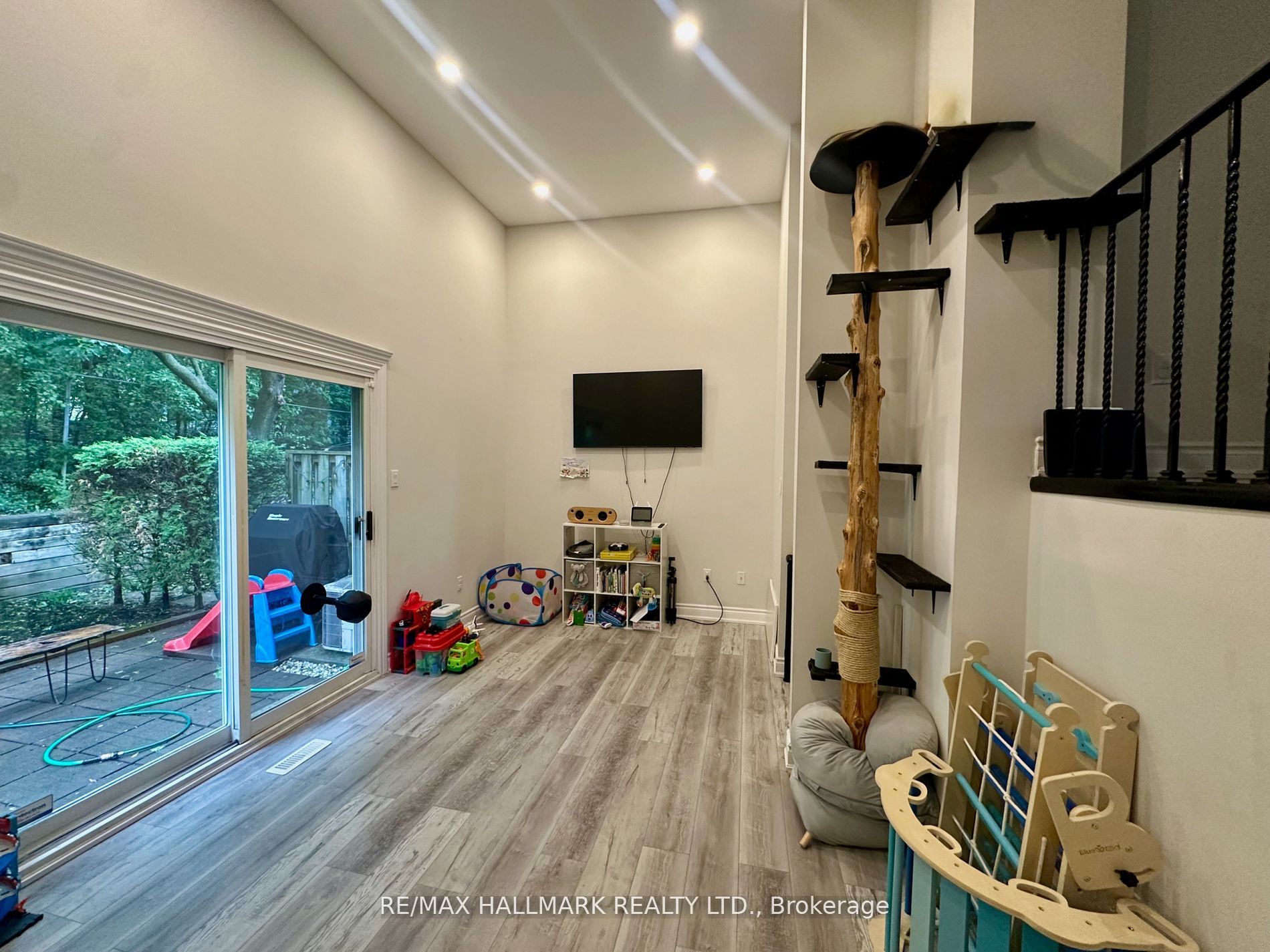 51 Paulander Drive 108, Kitchener, ON N2M 5E5 photo 4