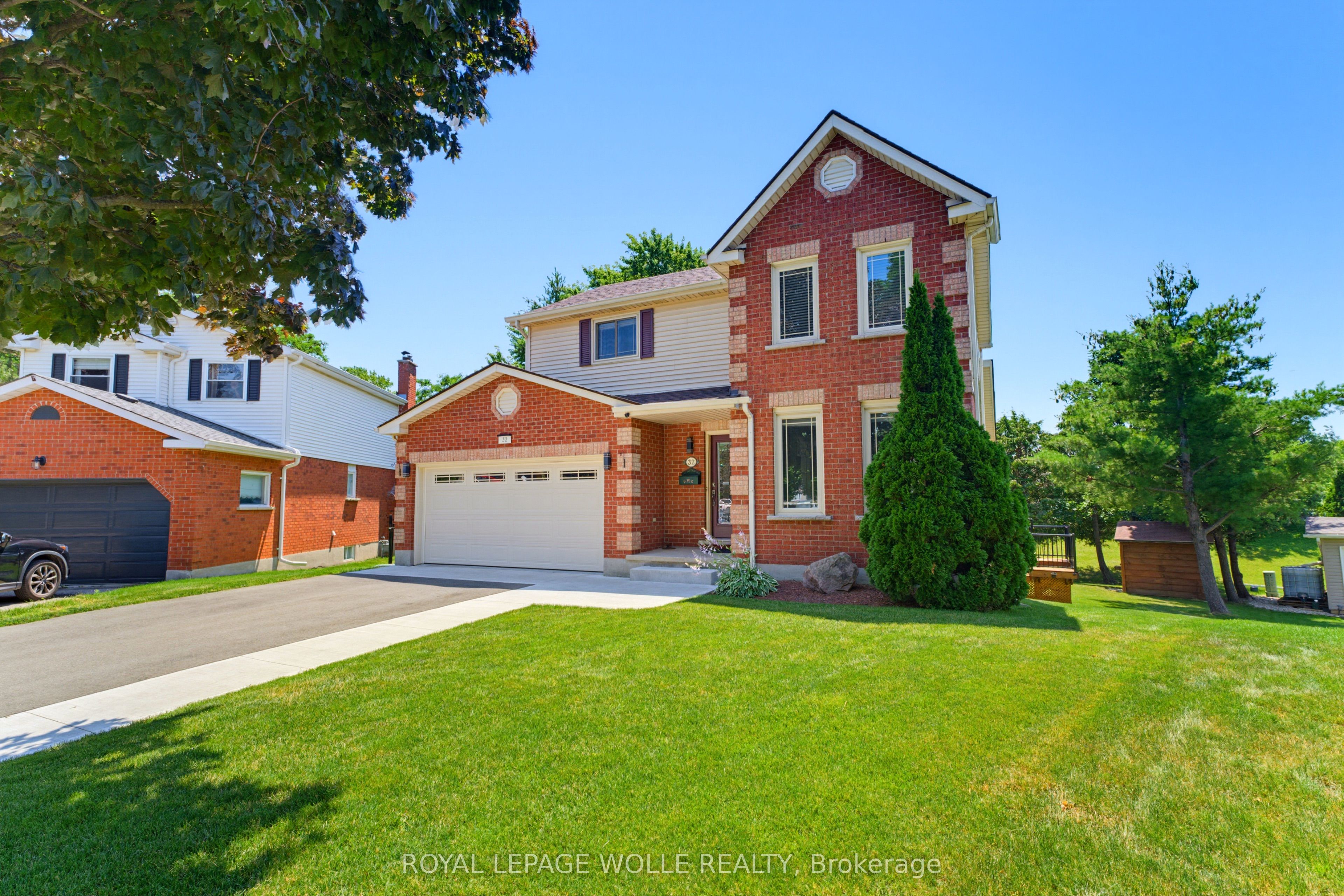 32 Stonehaven Place, Cambridge, ON N1S 4V8 photo 3