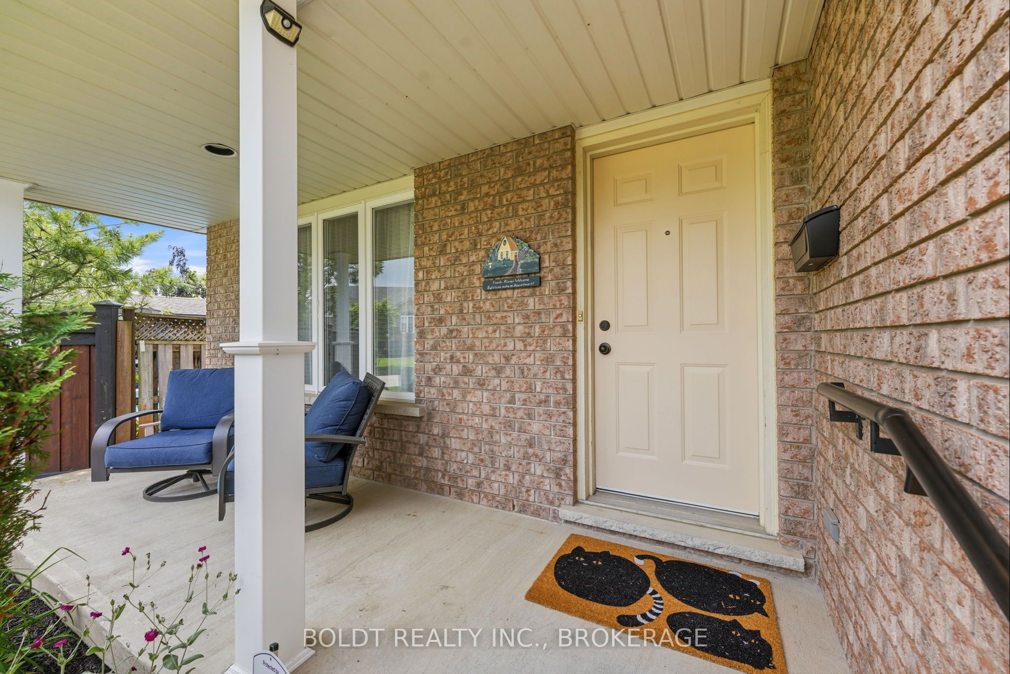 22 Graves Crescent, St. Catharines, ON L2S 3Z6 photo 5