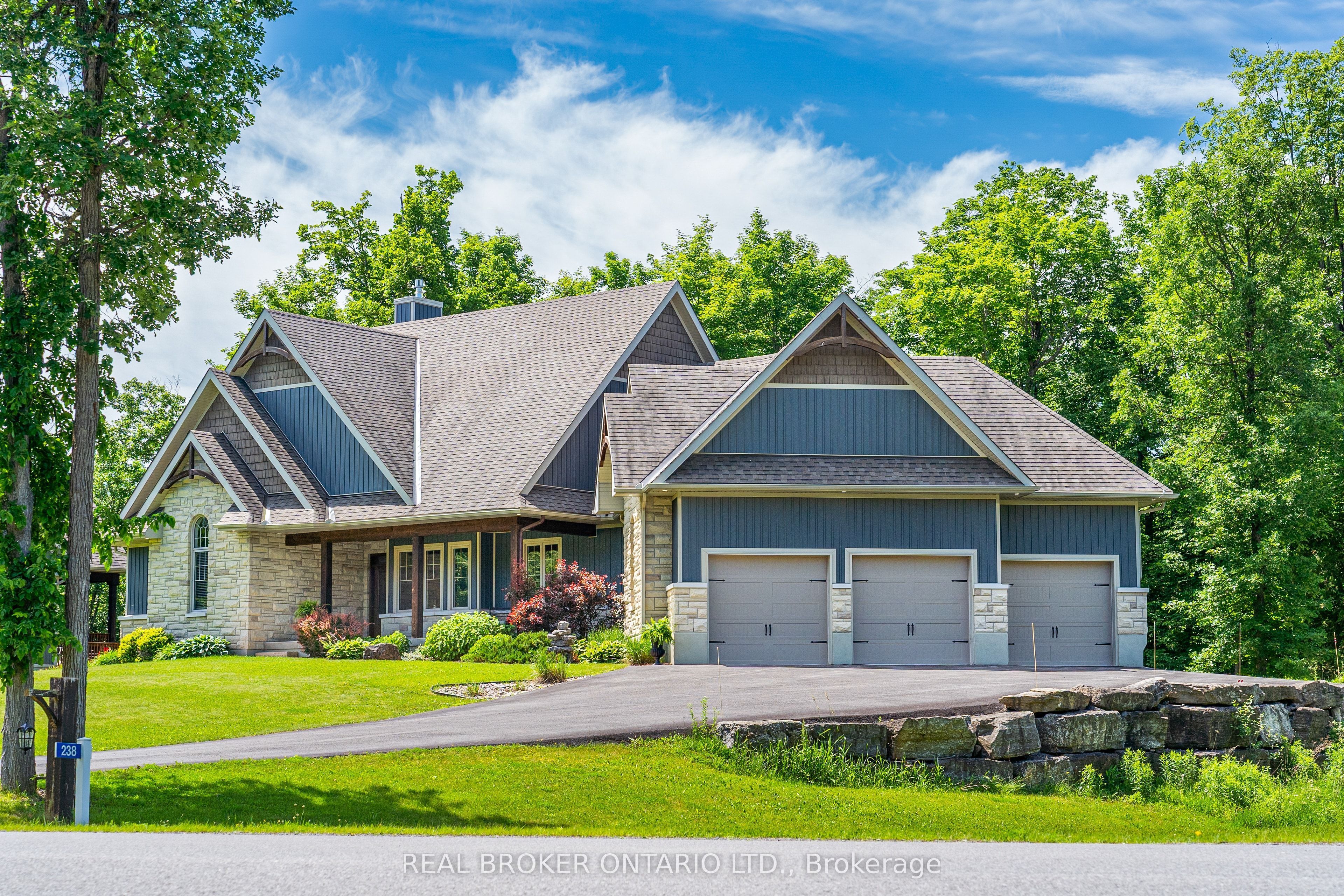 238 Justin Drive, Beckwith, ON K7C 0C4 photo 2