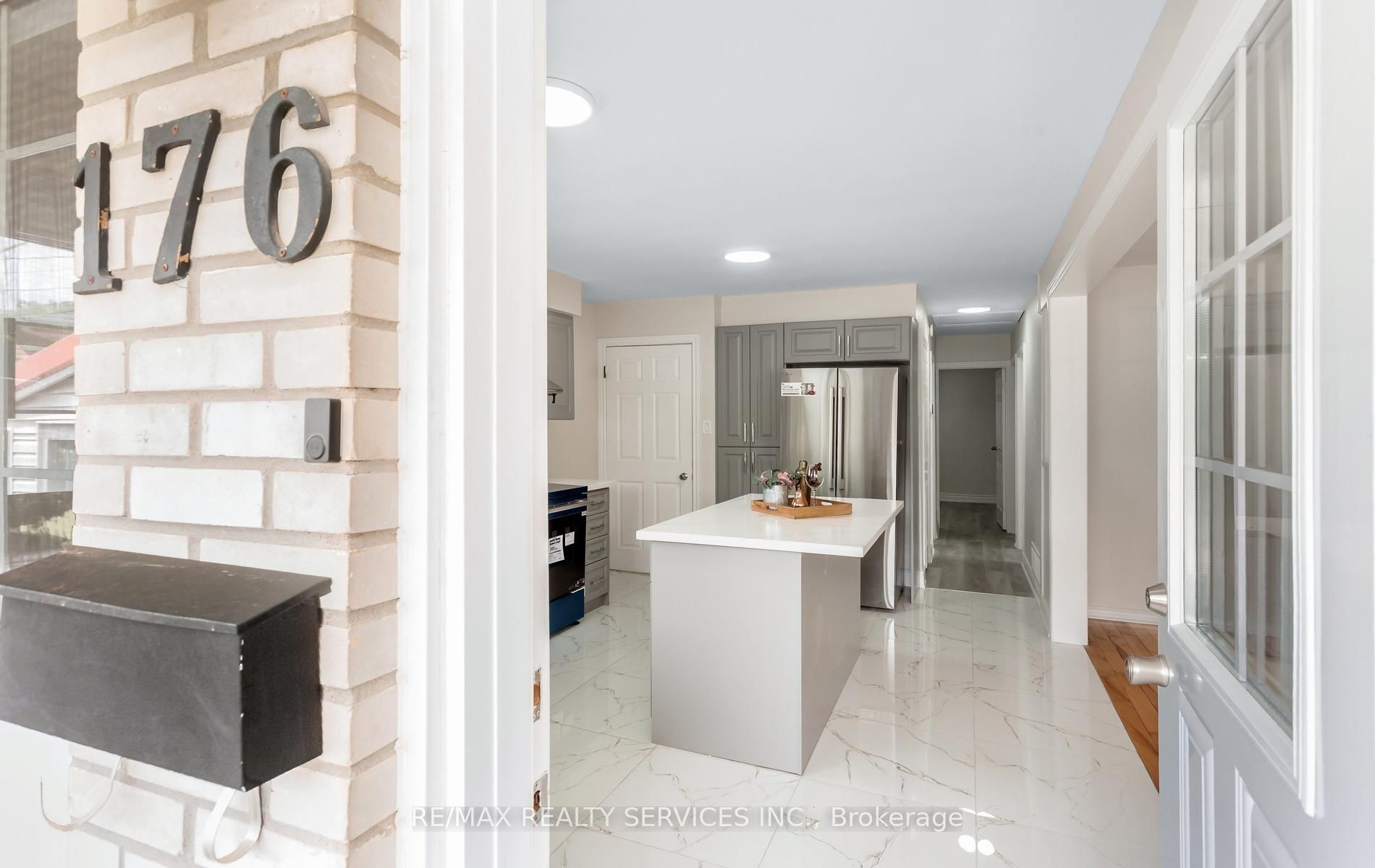 176 Samuelson Street, Cambridge, ON N1R 1K3 photo 3