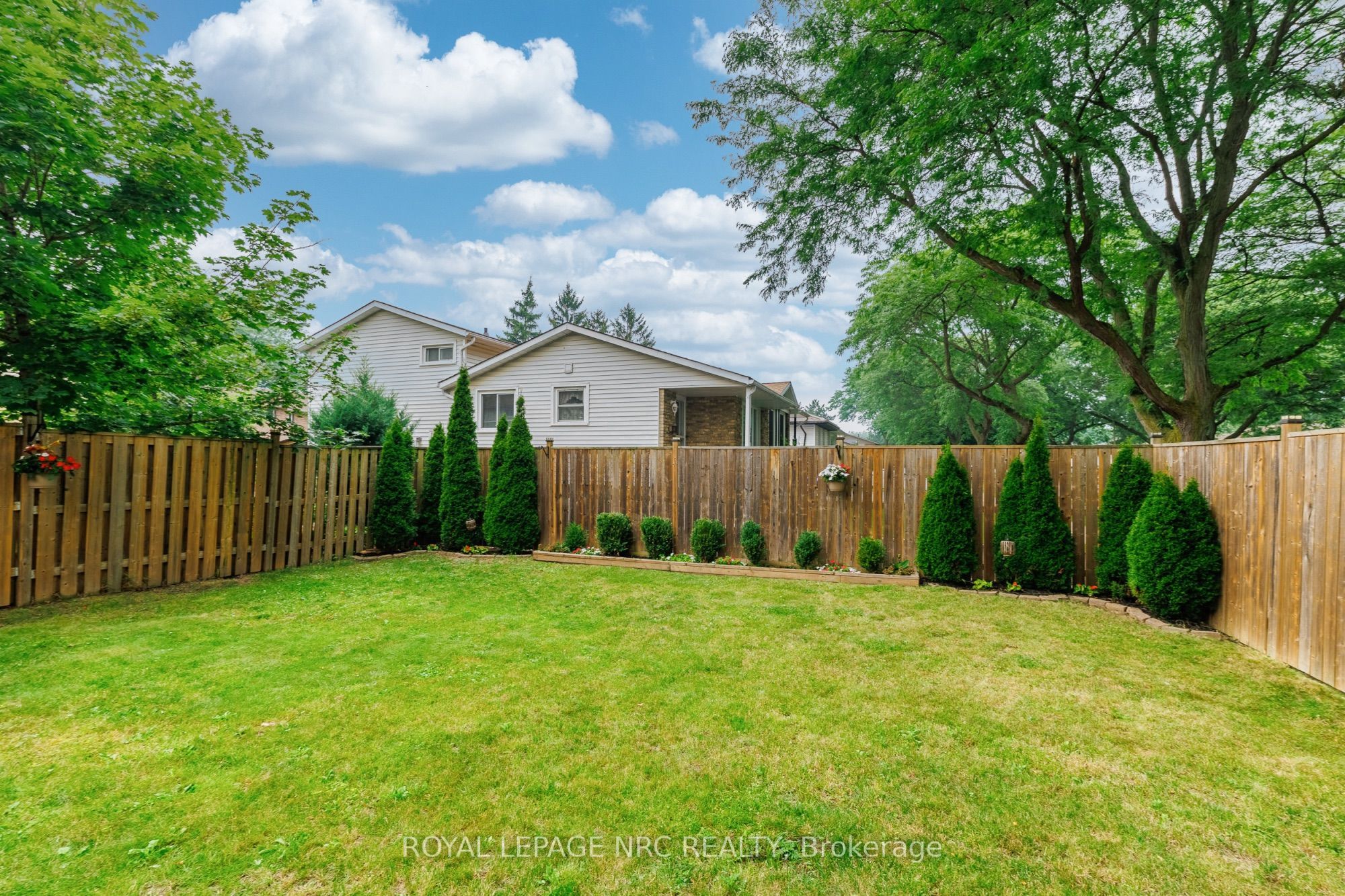 105 Ventura Drive, St. Catharines, ON L2R 7H3 photo 4