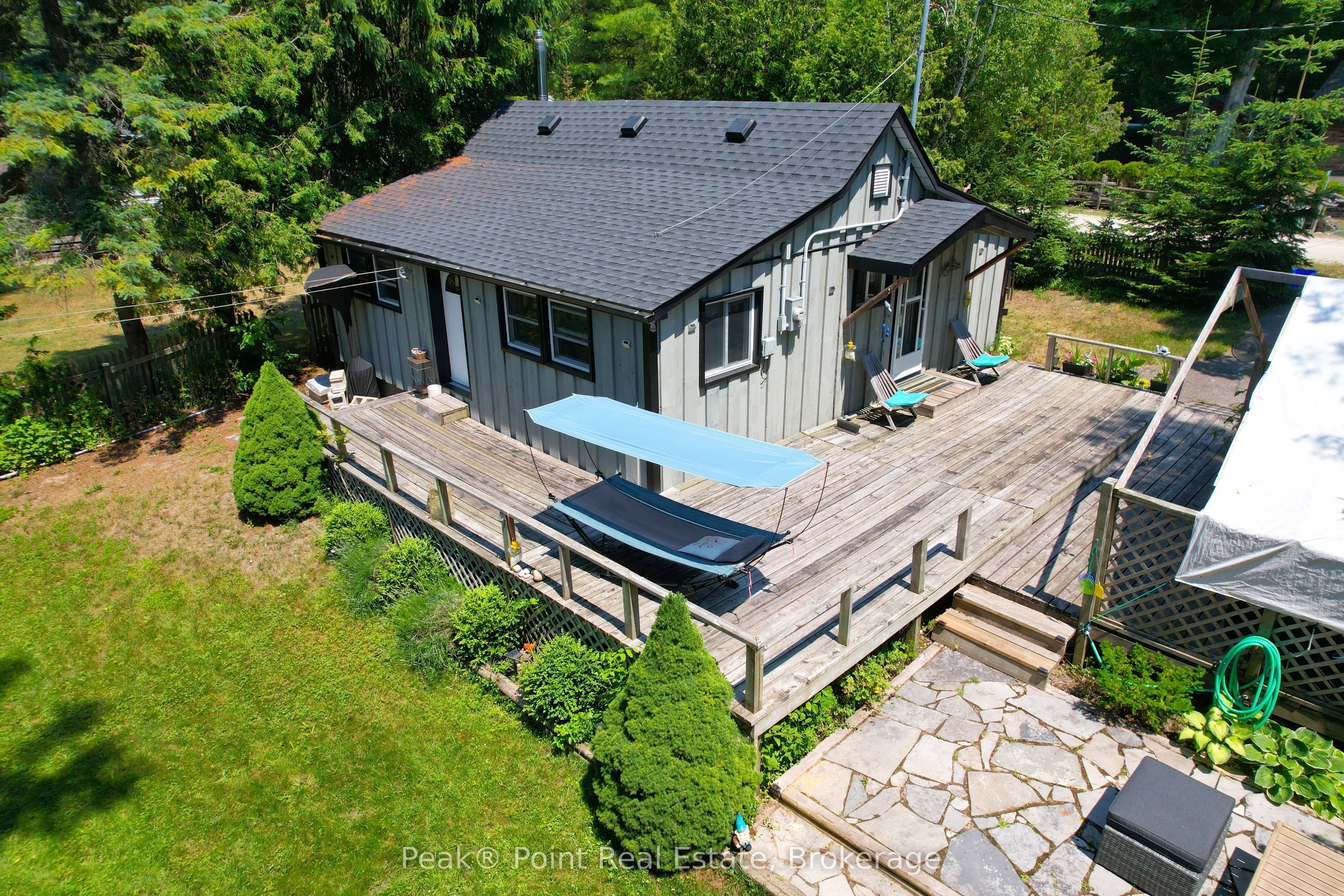 36 Barrie Avenue, South Bruce Peninsula, ON N0H 2G0 photo 3