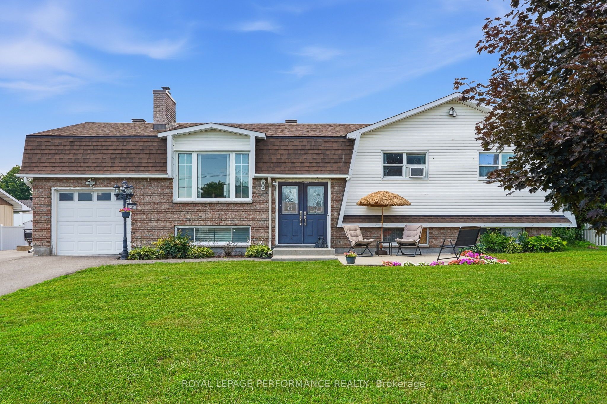 321 Sainte-Anne Street, Clarence-Rockland, ON K4K 1C1 photo 2