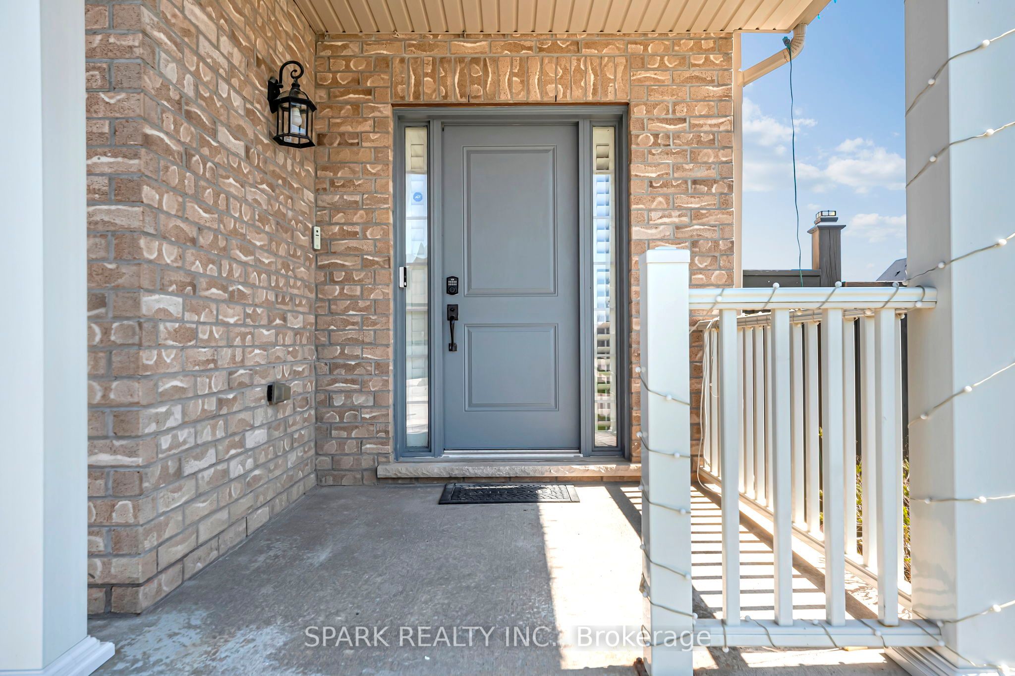 4 Cutts Crescent, Hamilton, ON L0R 1C0 photo 3
