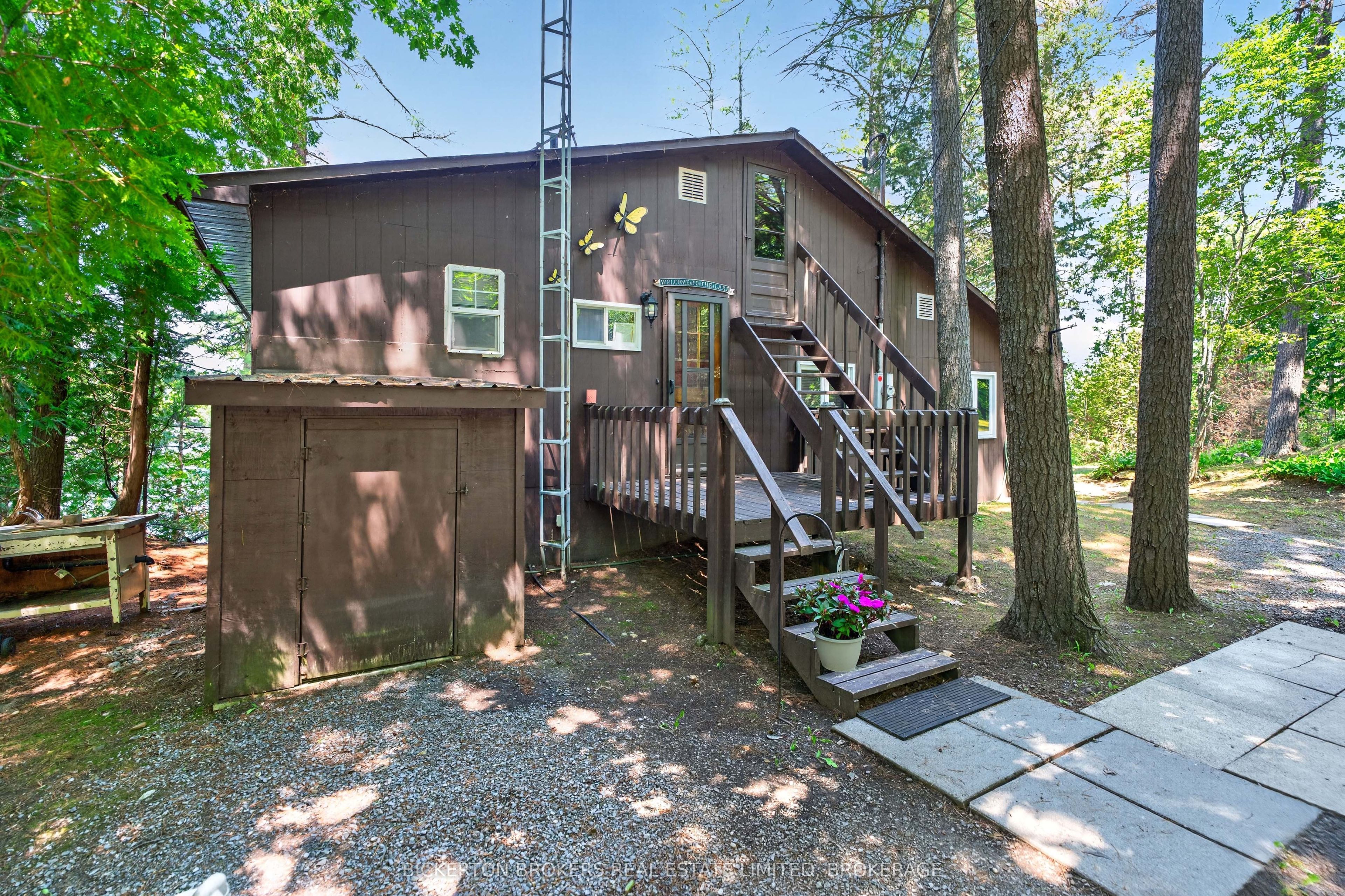 468 Moorehead Lane, Leeds and the Thousand Islands, ON K0E 1L0 photo 2