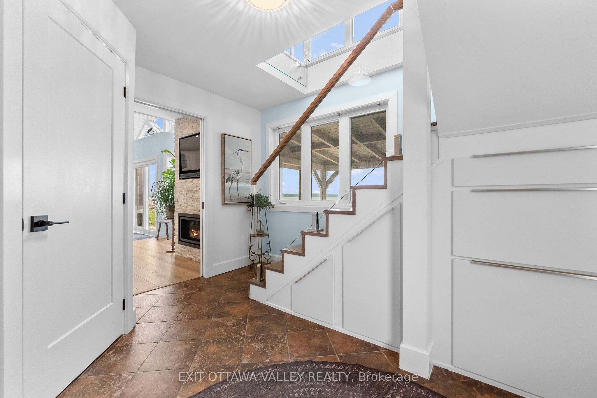 502B Macgregor Bay Trail, Petawawa, ON K8A 8K9 photo 5