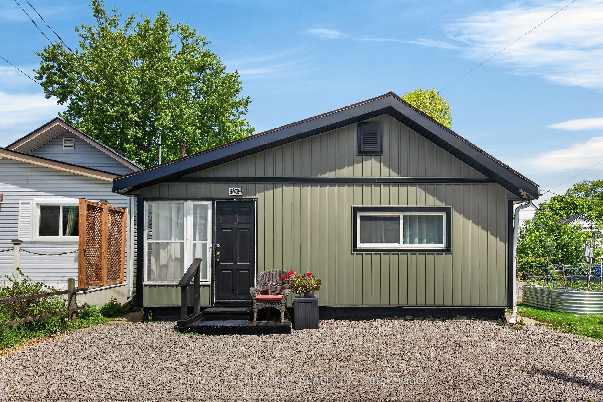 3824 Roxborough Avenue, Fort Erie, ON L0S 1B0 photo 3
