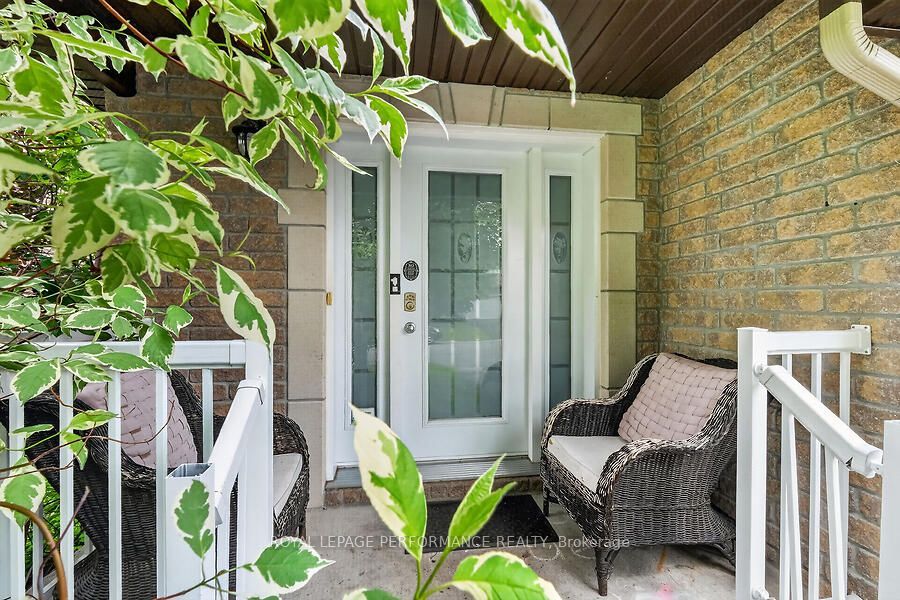 266 Mica Crescent, Clarence-Rockland, ON K4K 0E2 photo 5