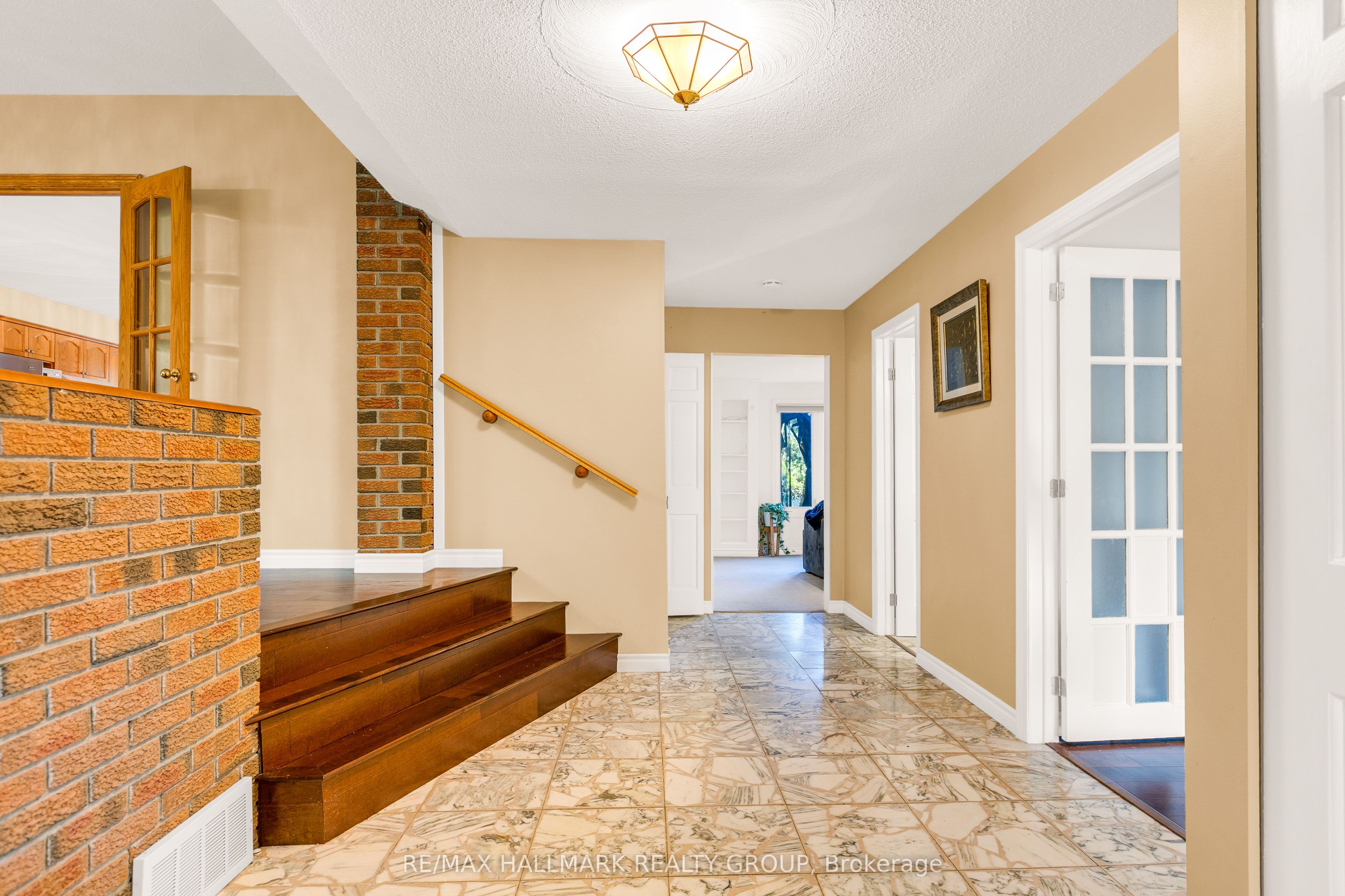 7316 Flewellyn Road, Stittsville - Munster - Richmond, ON K2S 1B6 photo 4