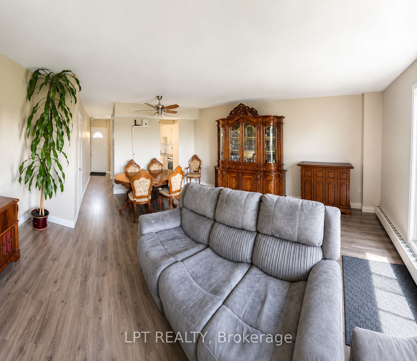 350 Quigley Road 512, Hamilton, ON L8K 5N2 photo 3
