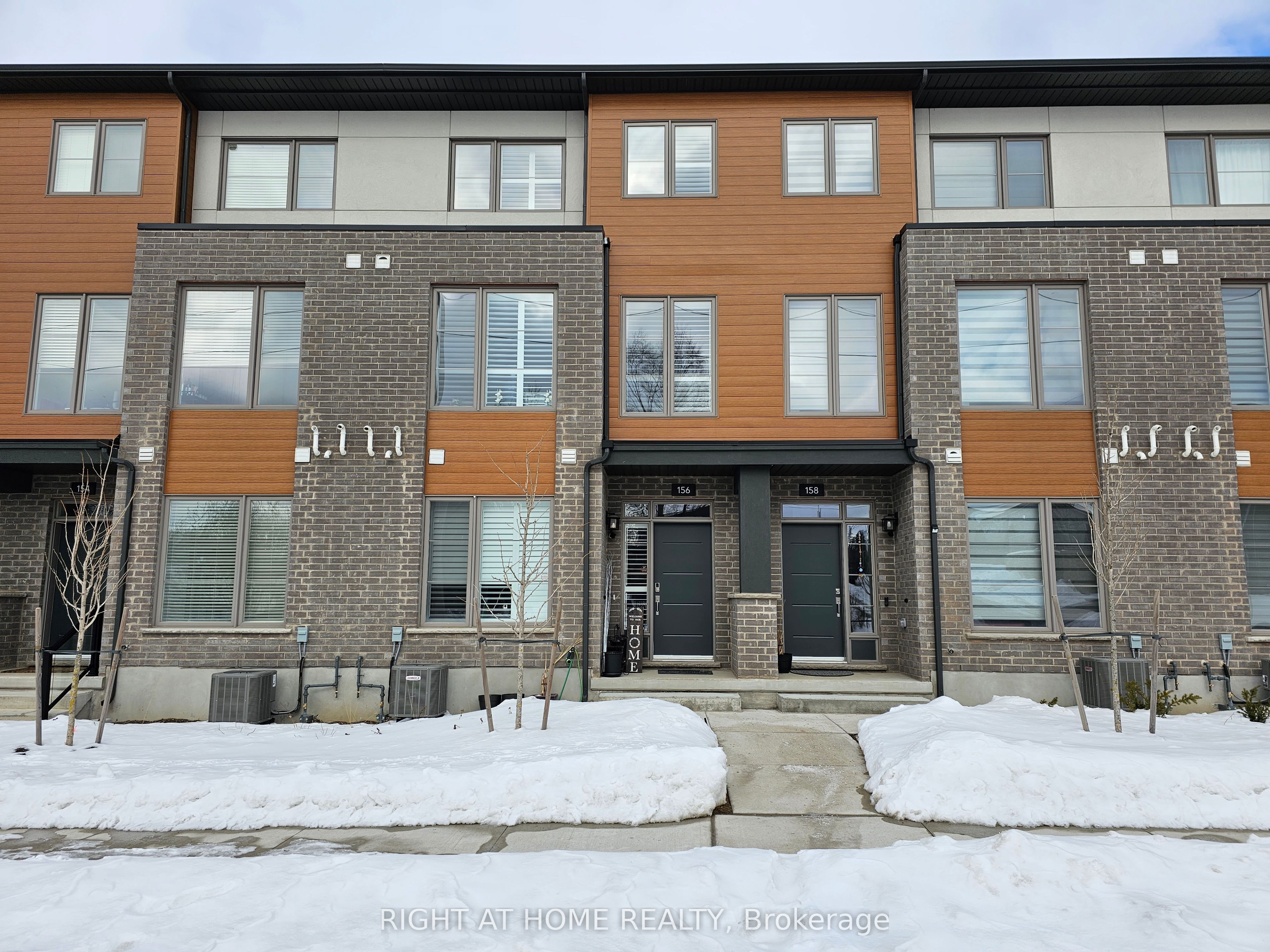 156 Huron Street, Guelph, ON N1E 0S7