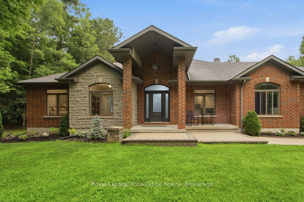 52 Oak Ridge Drive, Quinte West, ON K0K 3E0 photo 3
