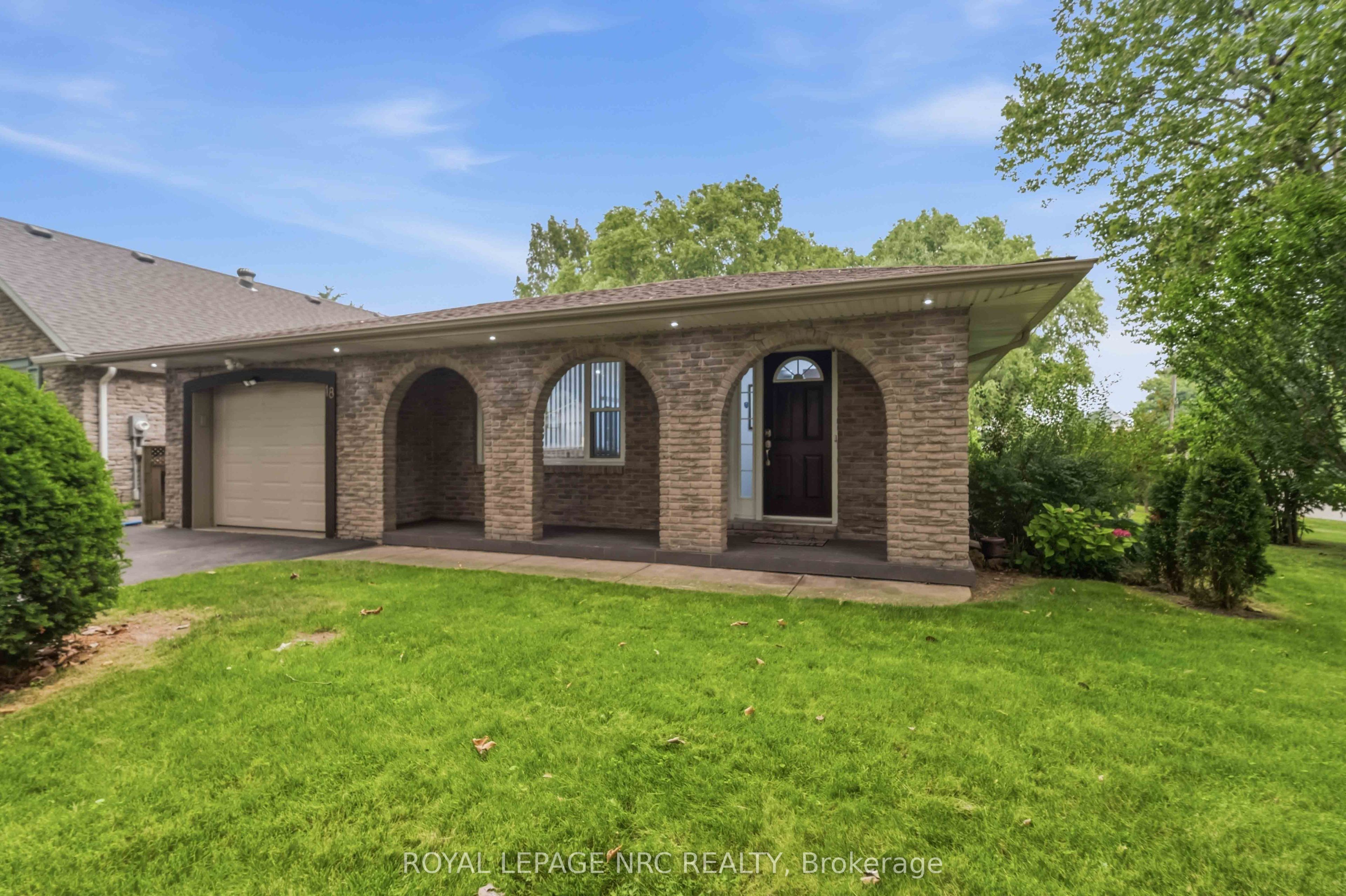 18 October Drive, St. Catharines, ON L2N 6T2 photo 2