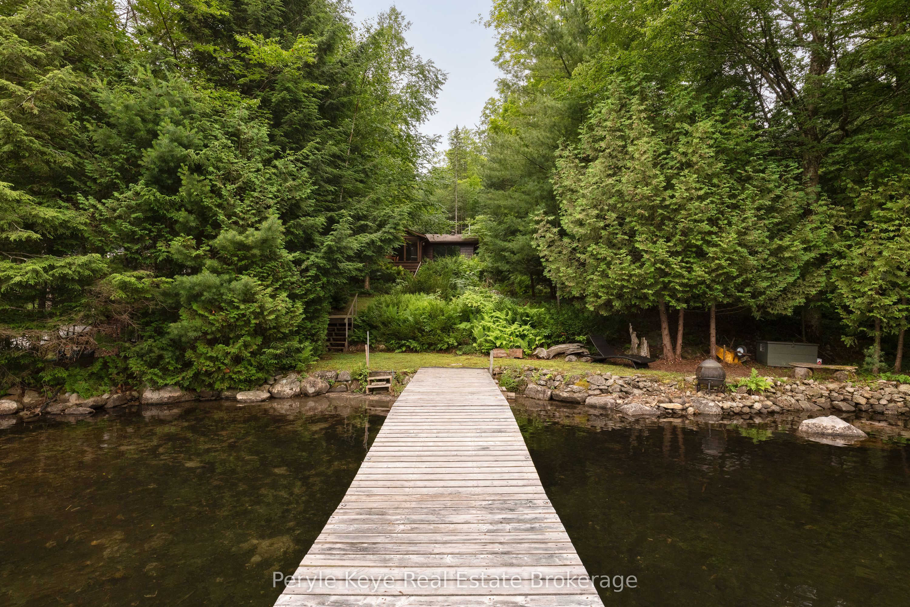 1057 H R S Road, Bracebridge, ON P1L 1X1