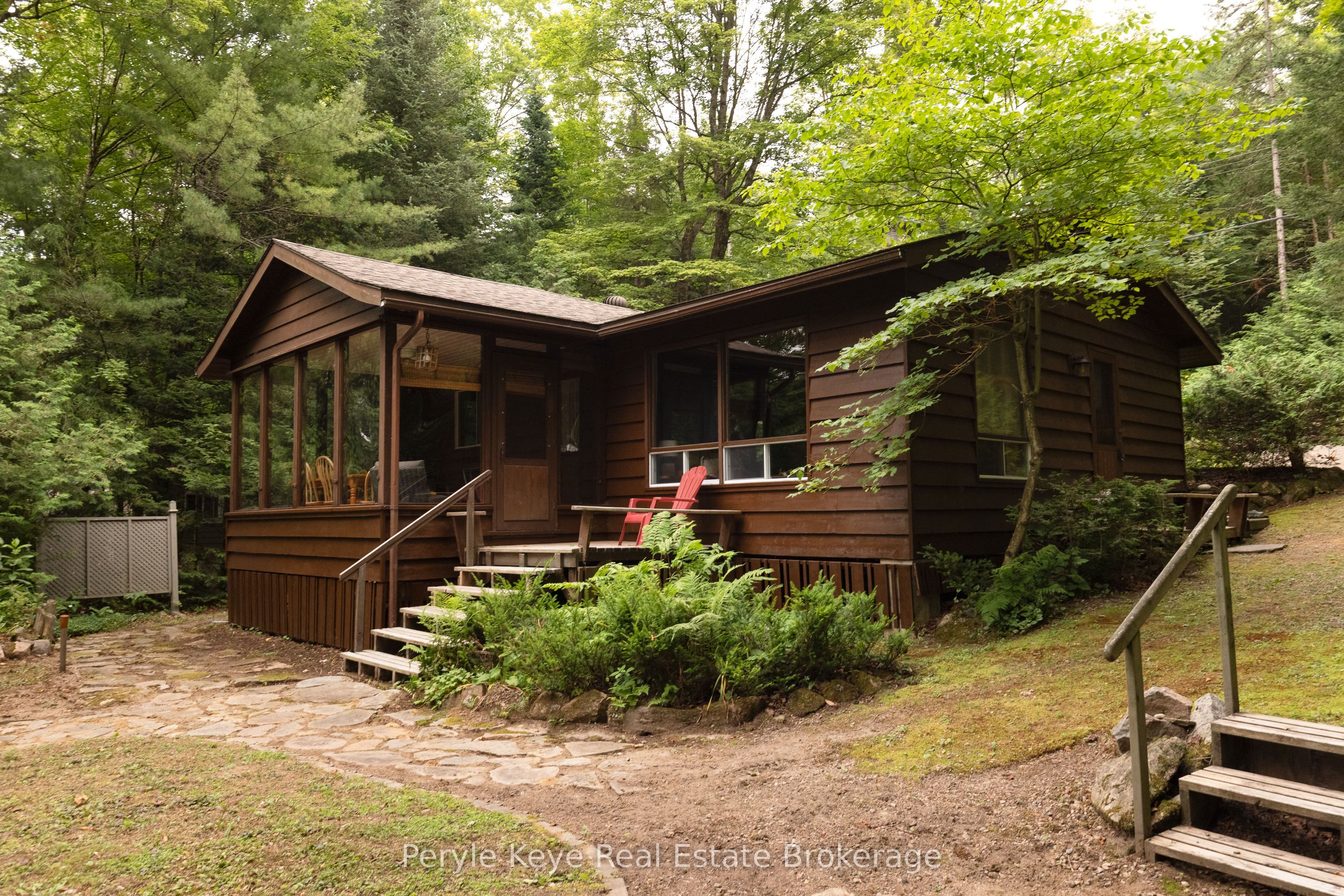 1057 H R S Road, Bracebridge, ON P1L 1X1 photo 3
