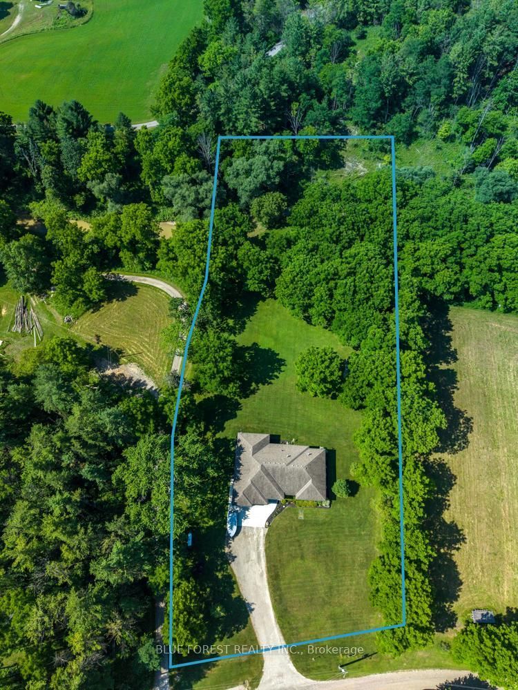 8795 Homestead Road, Dutton/Dunwich, ON N0L 1P0 photo 2