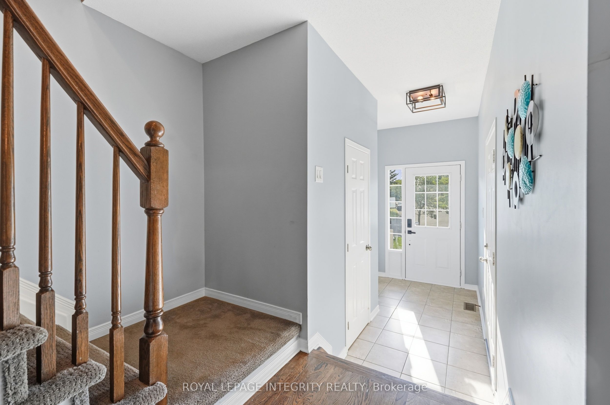 300 Rolling Meadow Crescent, Orleans - Convent Glen and Area, ON K1W 0A7 photo 4