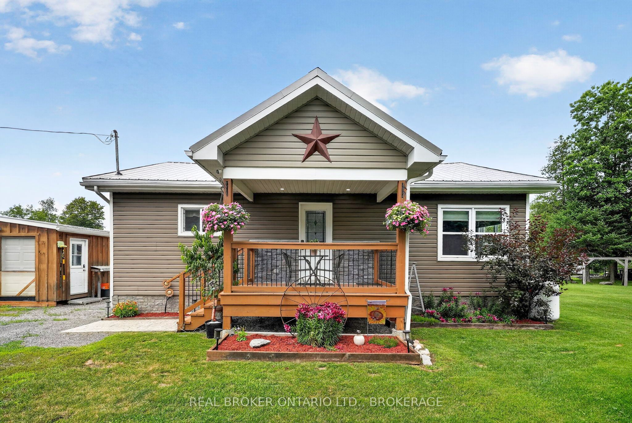17137 Quail Road, North Stormont, ON K0C 1V0
