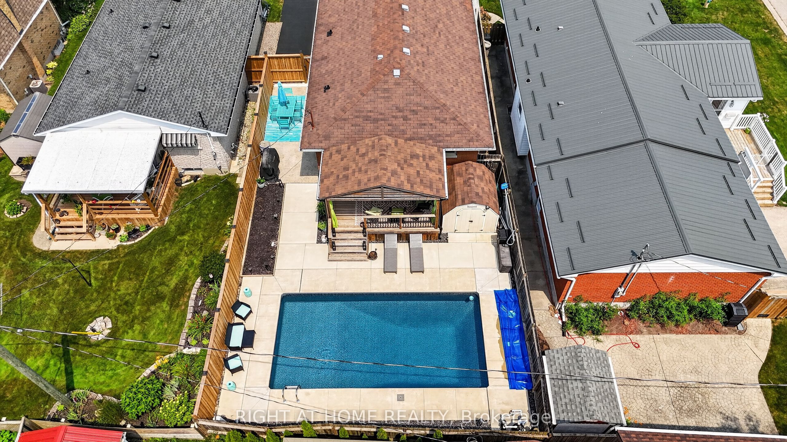 27 Dyer Street, St. Thomas, ON N5R 5K2