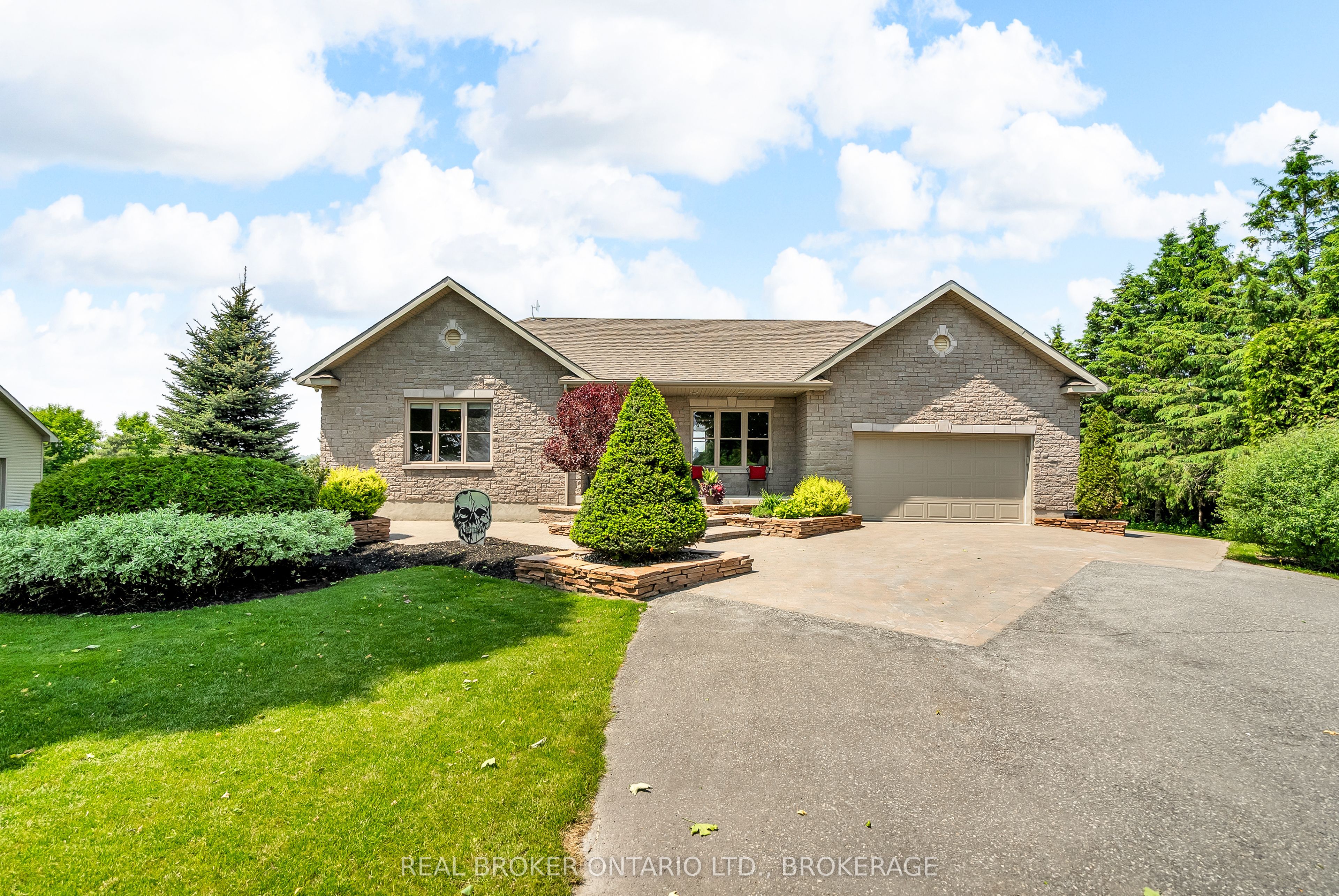 17623 Sandringham Road, North Stormont, ON K0C 1G0 photo 2