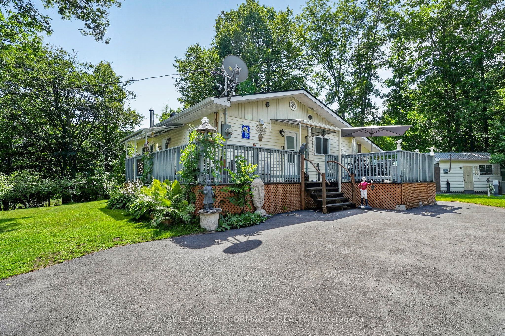 22197 Parkhill Circle, South Glengarry, ON K0C 1Z0 photo 3