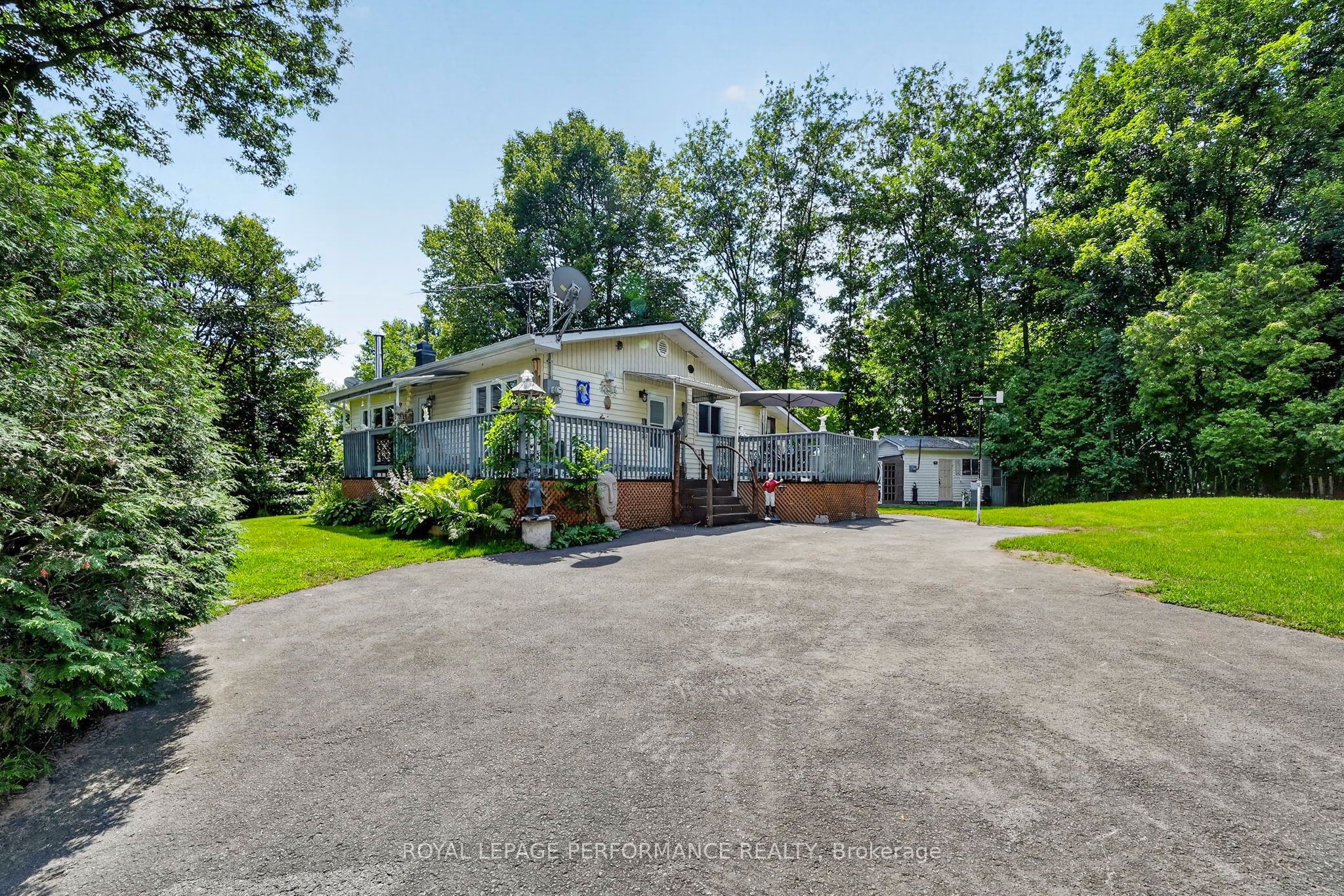 22197 Parkhill Circle, South Glengarry, ON K0C 1Z0 photo 4
