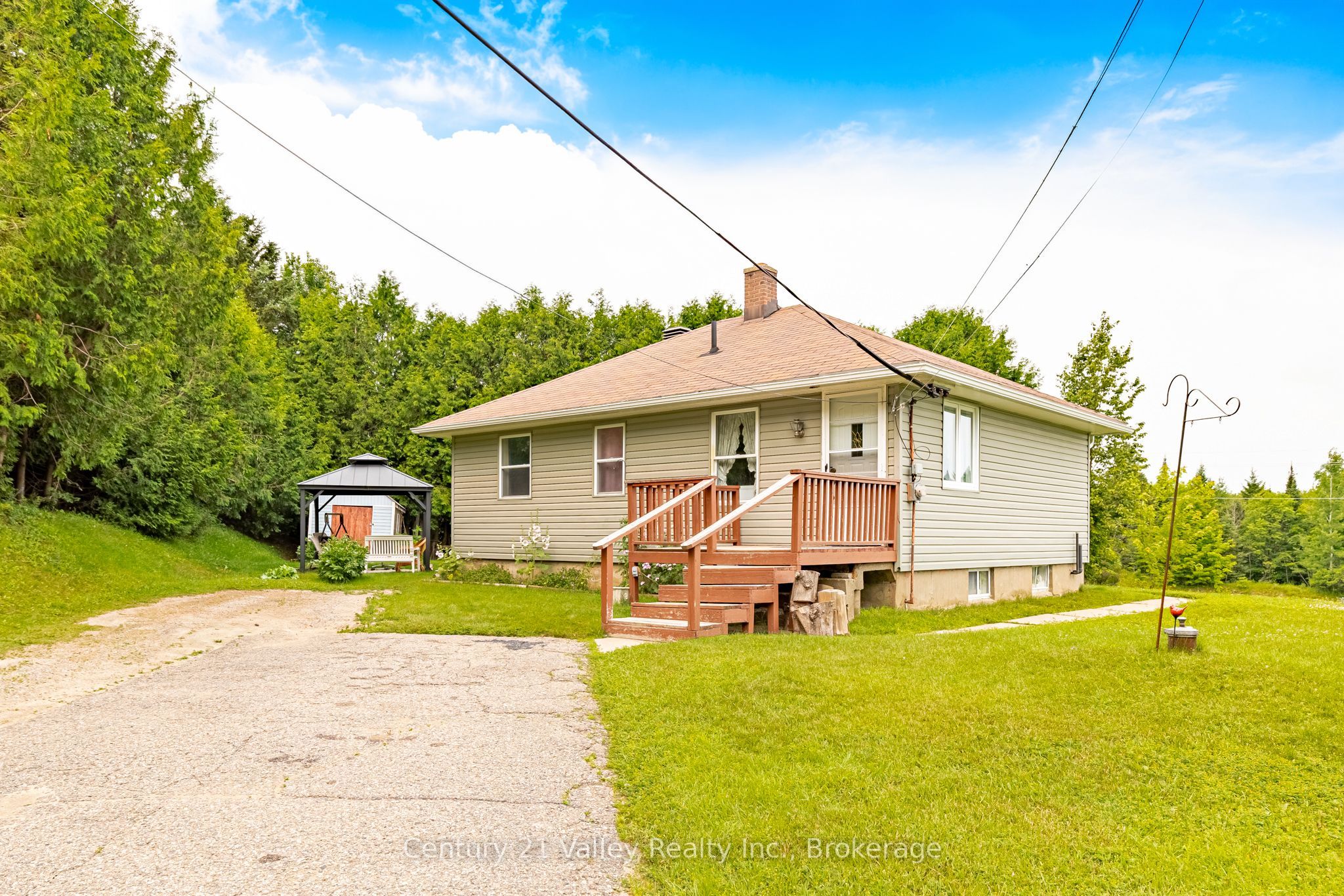 34 Sebastopol Drive, Bonnechere Valley, ON K0J 1W0