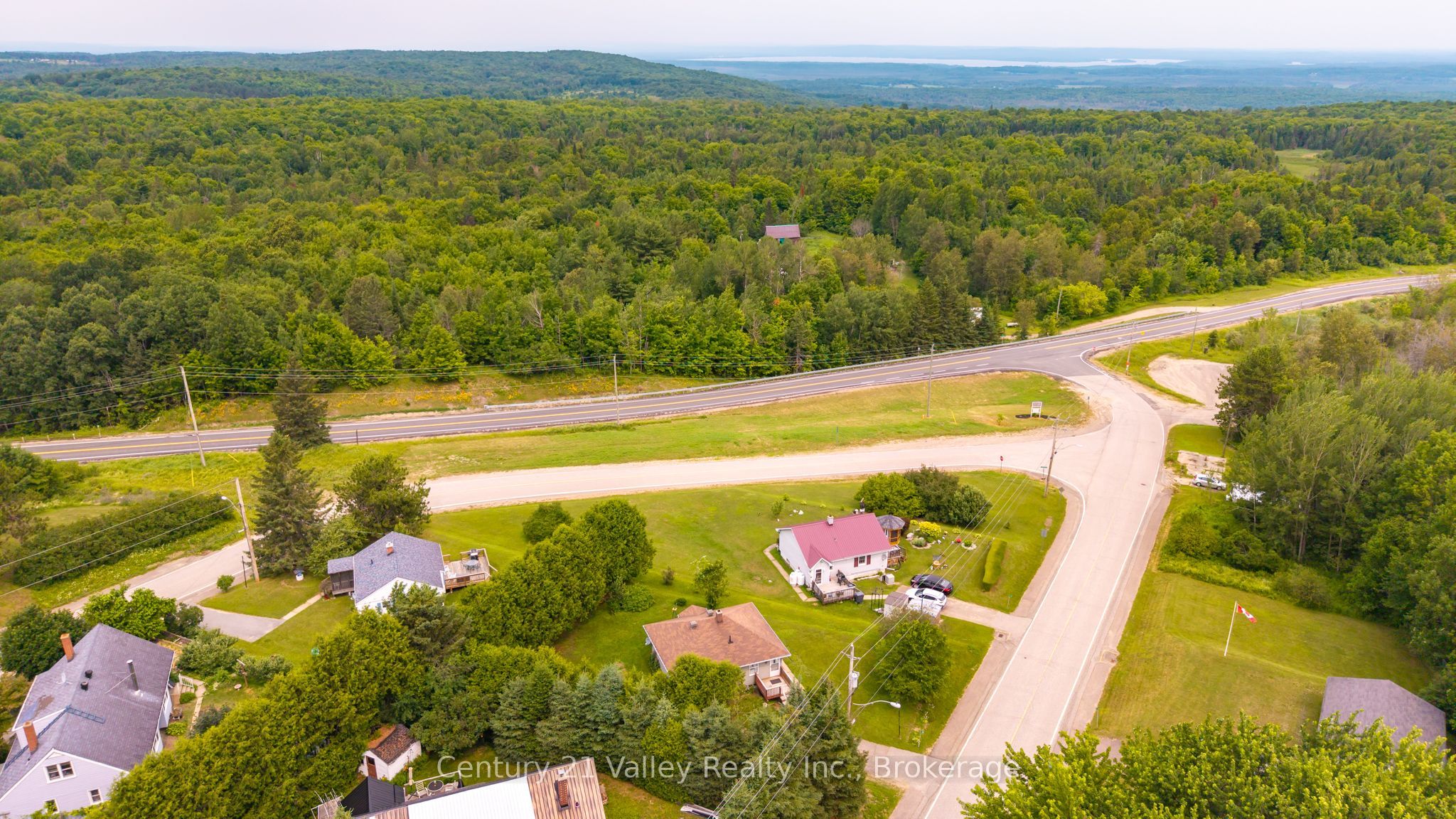 34 Sebastopol Drive, Bonnechere Valley, ON K0J 1W0 photo 2