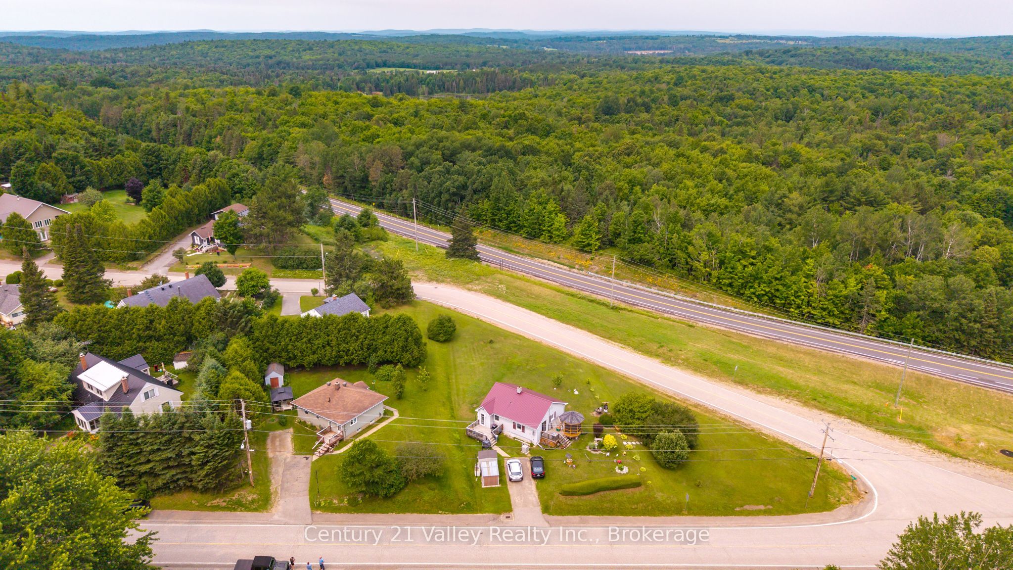 34 Sebastopol Drive, Bonnechere Valley, ON K0J 1W0 photo 3