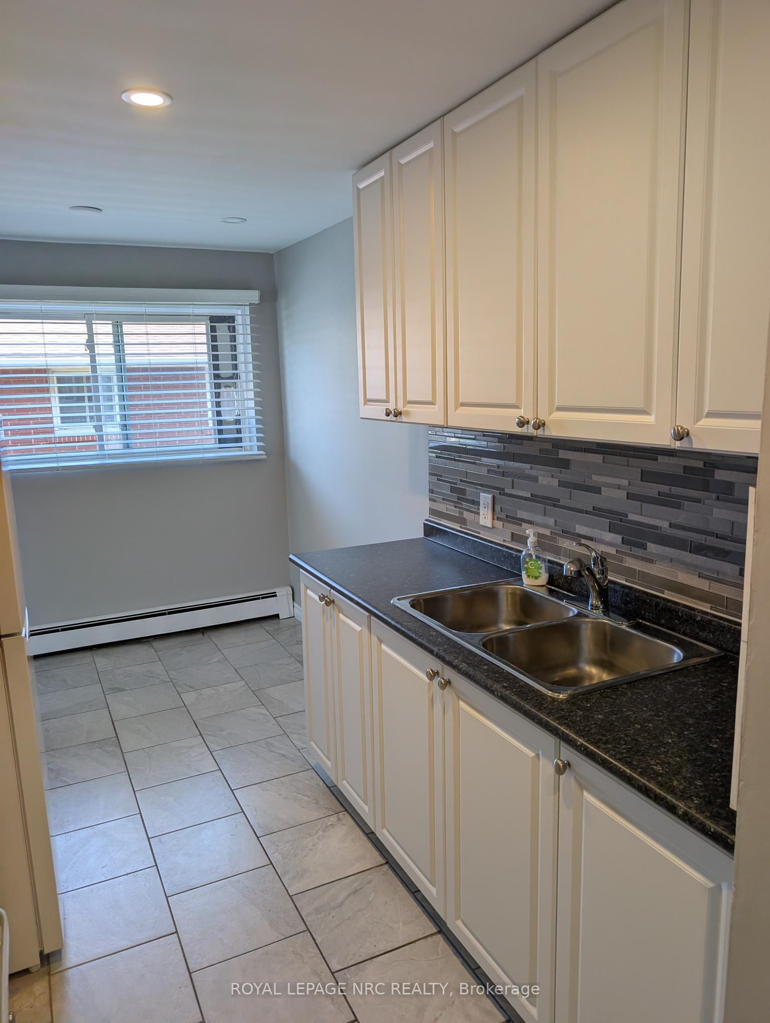15 Bolton Avenue 3, Thorold, ON L2V 3H5 photo 5