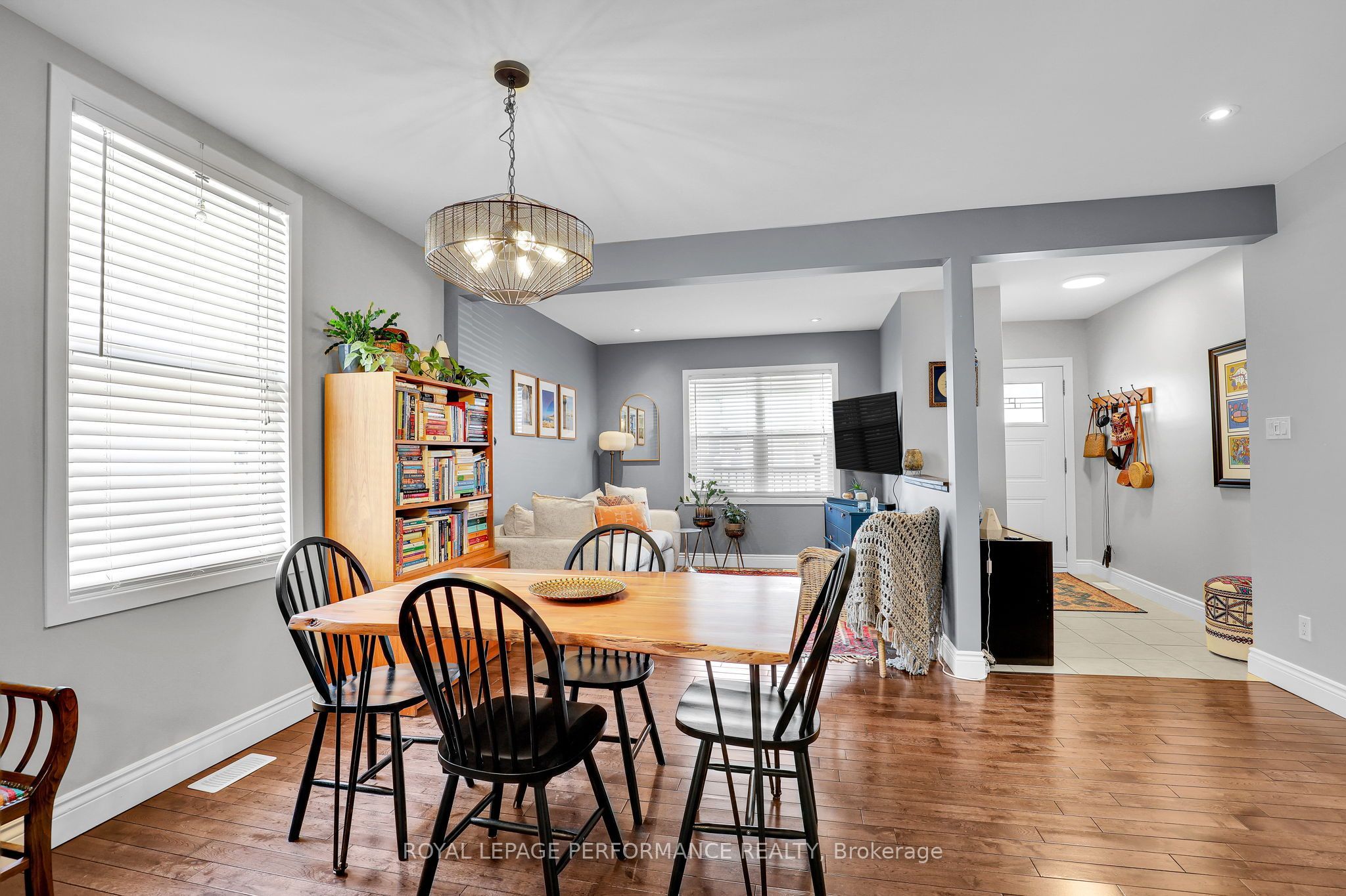 165 Laval Street 165, Vanier and Kingsview Park, ON K1L 7Z3 photo 4