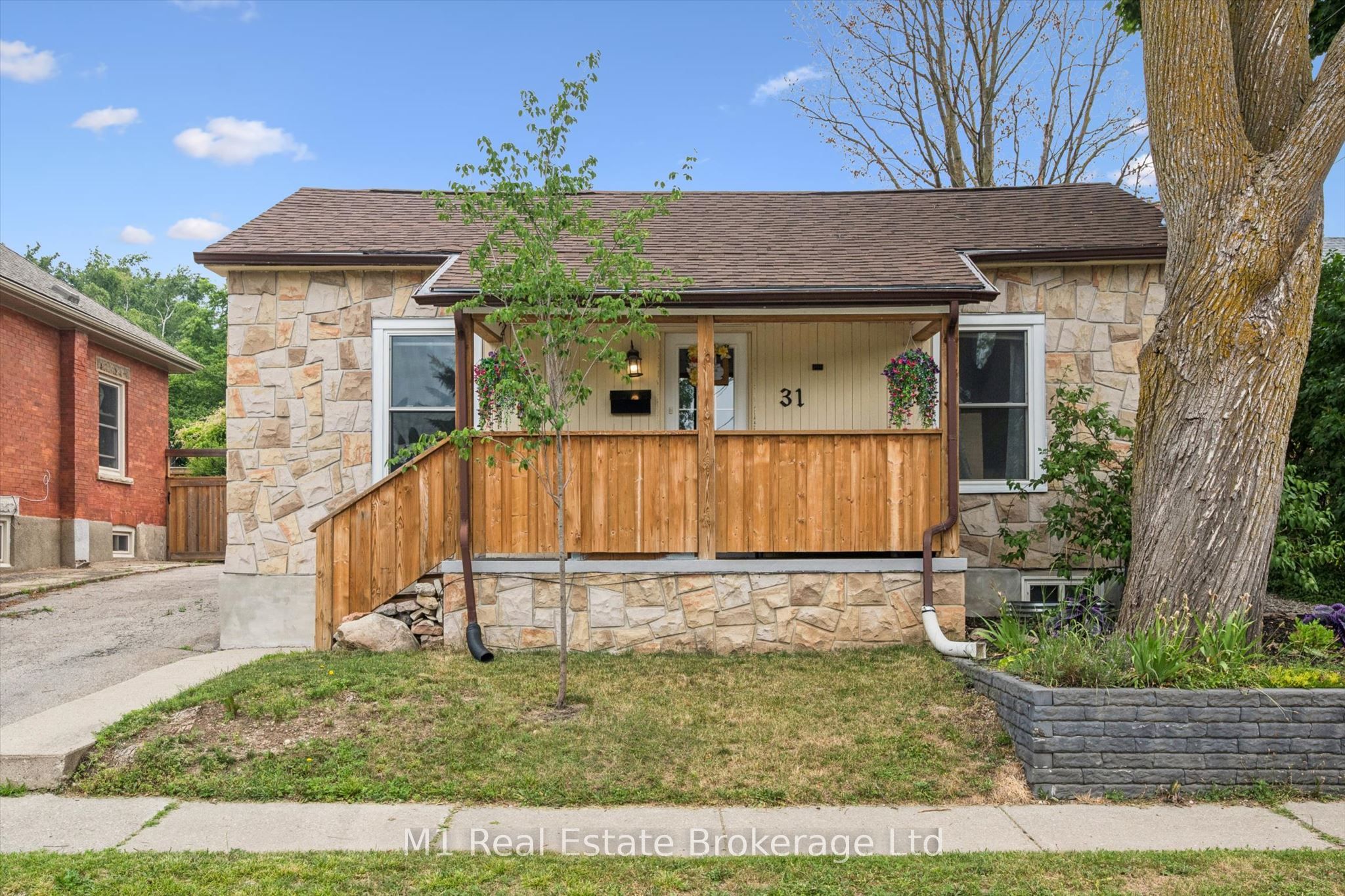 31 Bagot Street, Guelph, ON N1H 5T2