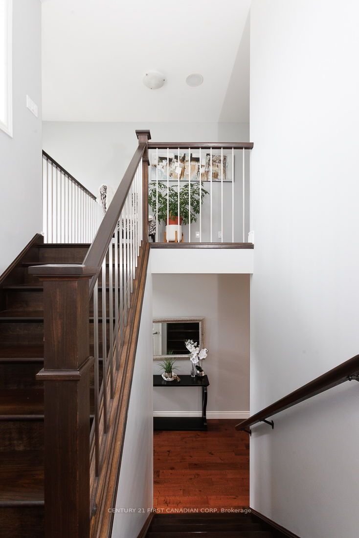 2014 Ballymote Avenue, London North, ON N5X 0J6 photo 2