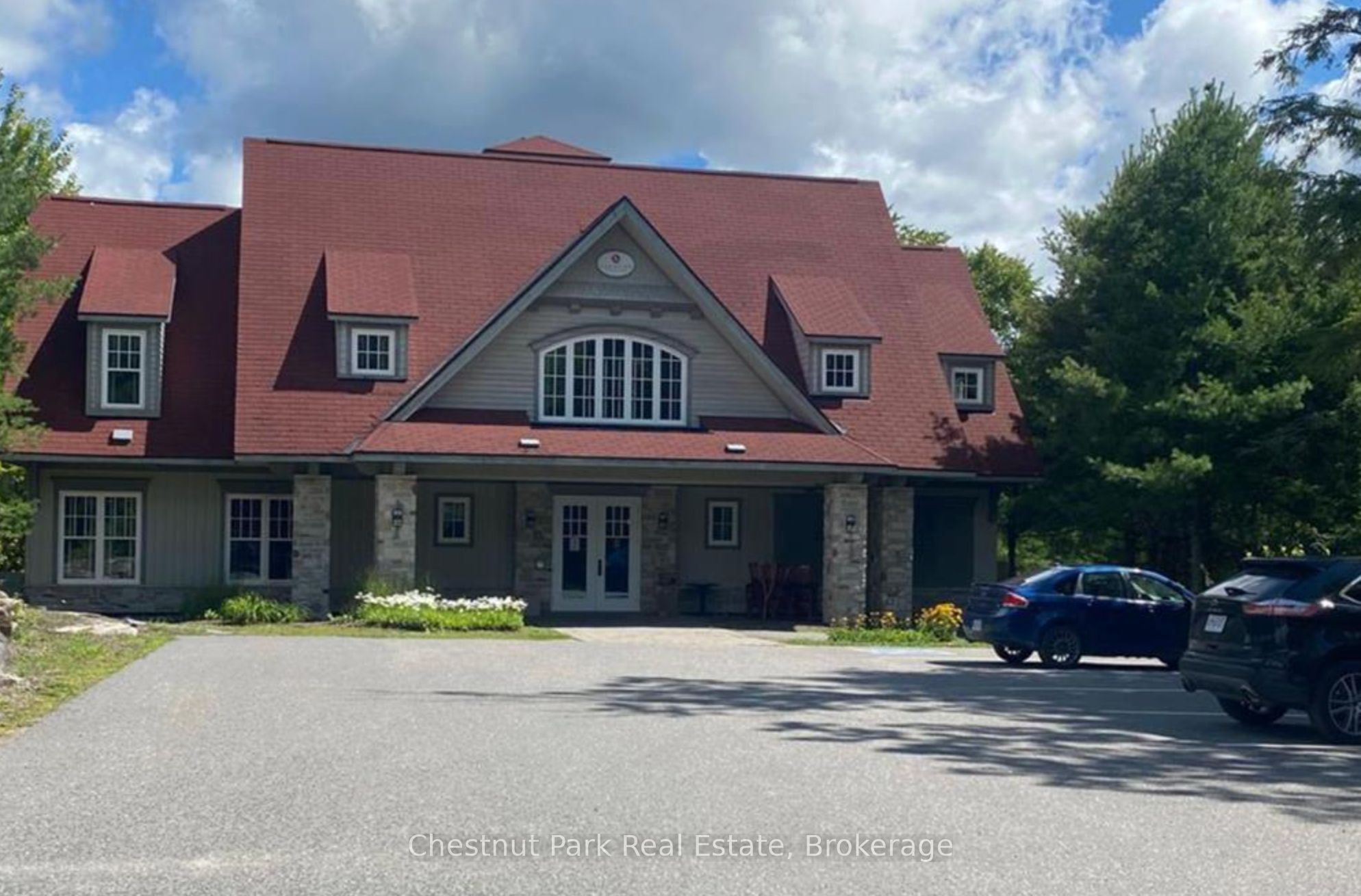 301 EMERALD HILLS Court 11, Seguin, ON P0C 1H0 photo 3