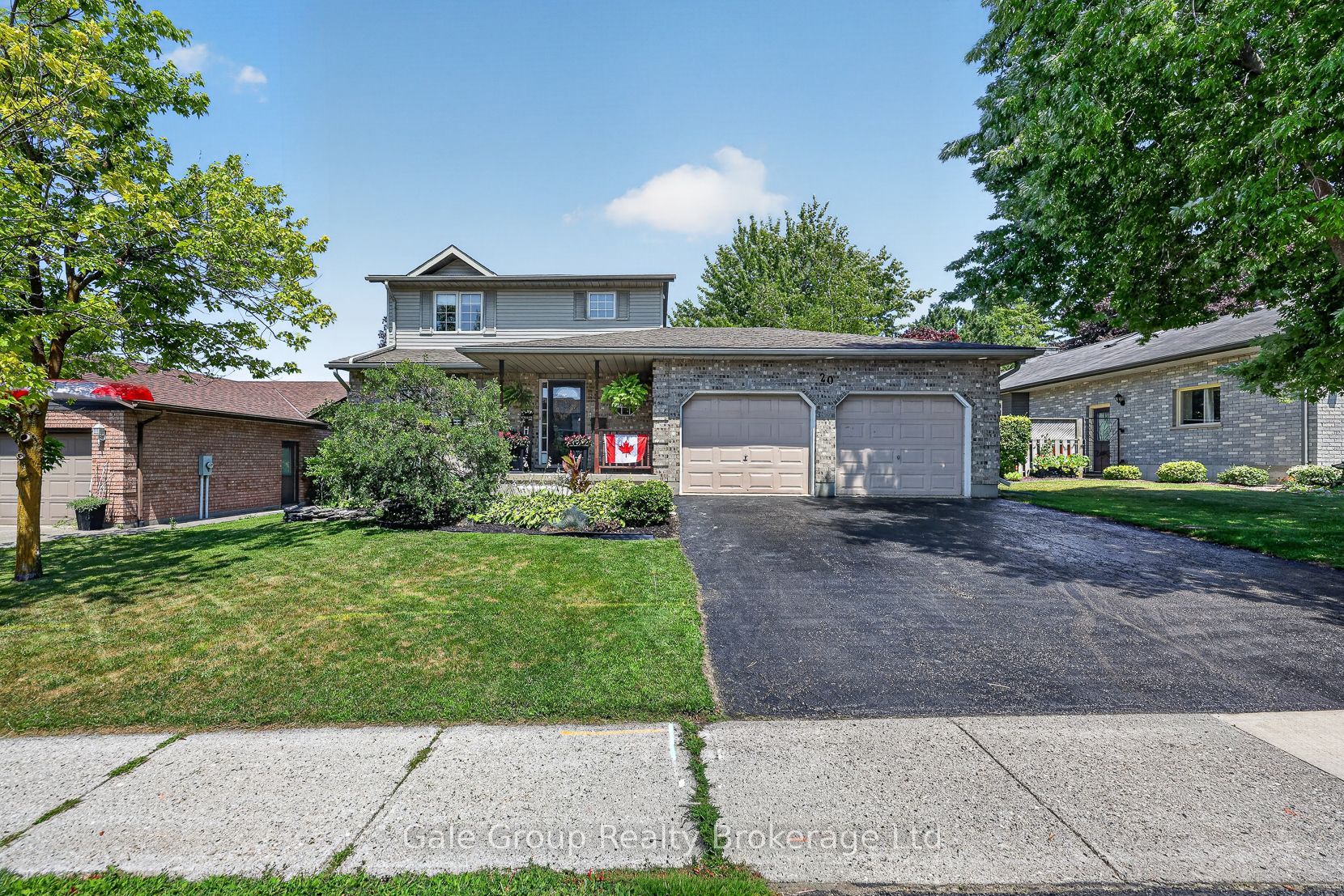 20 Daniel Street, Ingersoll, ON N5C 3W9 photo 2