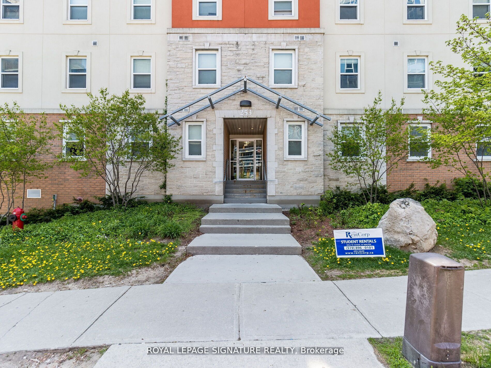 253 Lester Street 101, Waterloo, ON N2L 3W6 photo 4
