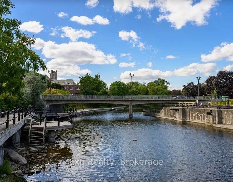 1 Caroline Street C, Kawartha Lakes, ON K9V 1T2 photo 2