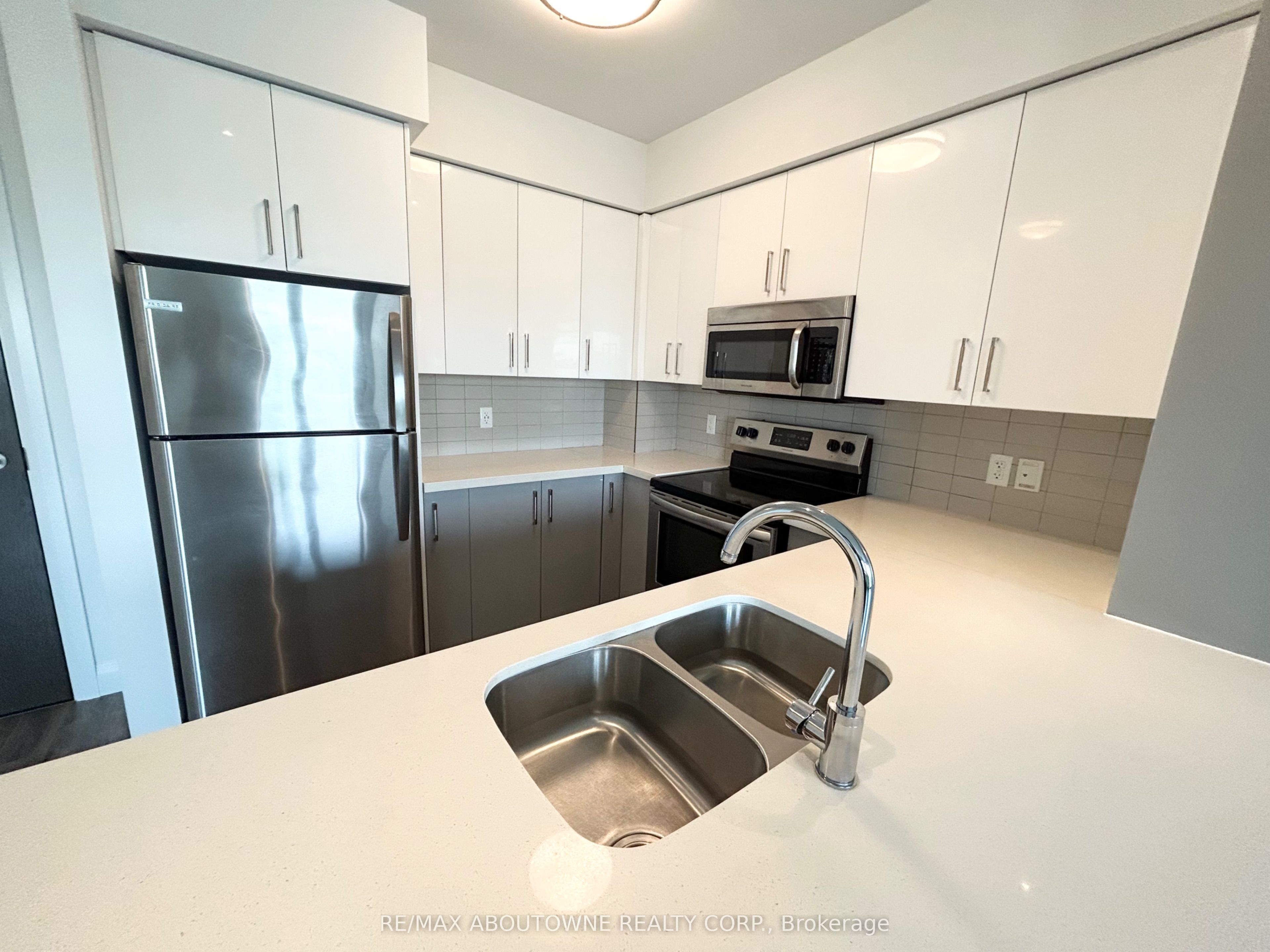 460C Belmont Avenue W 706, Kitchener, ON N2M 0B4 photo 5