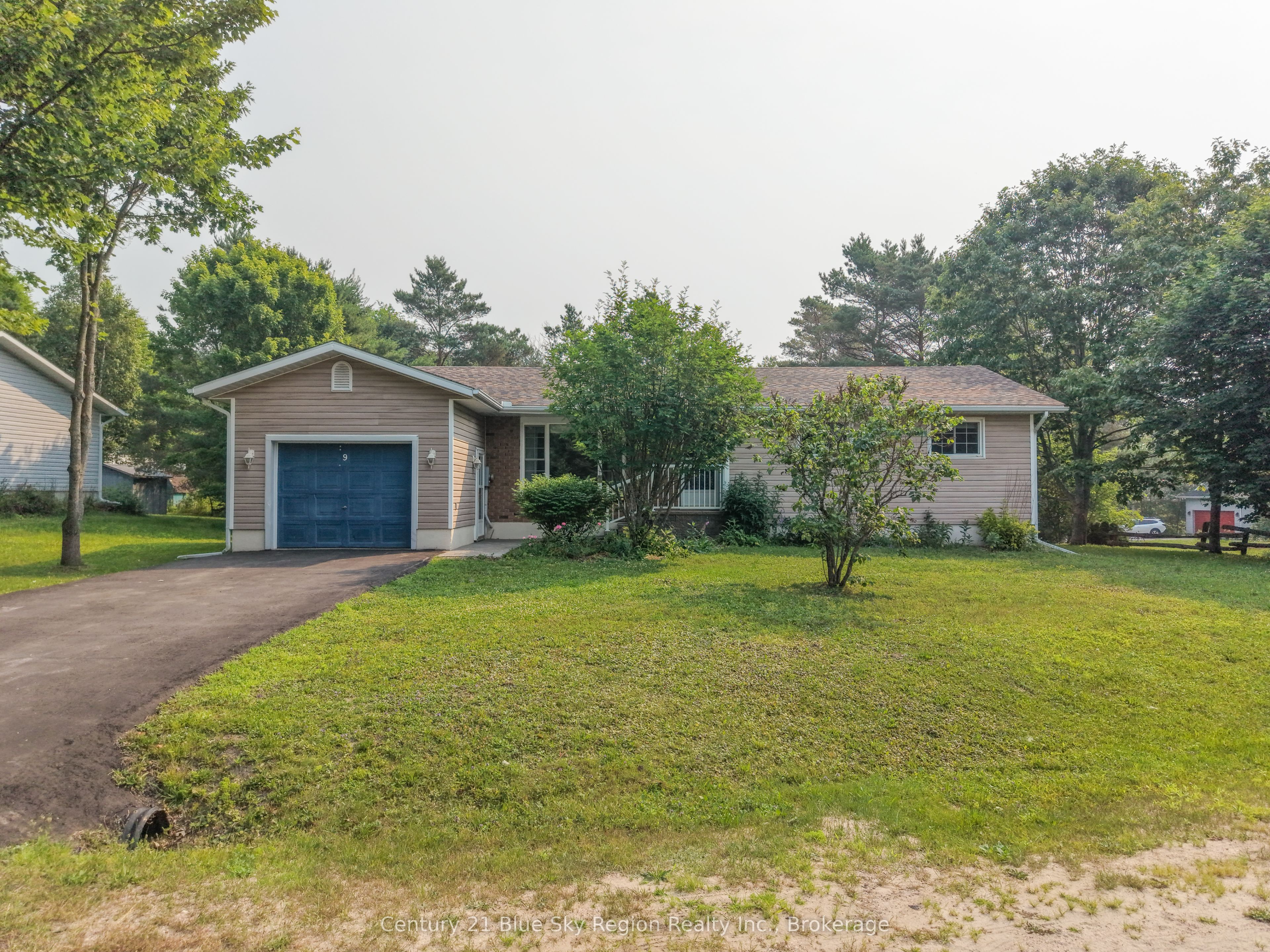 9 Ann Street, Sundridge, ON P0A 1Z0