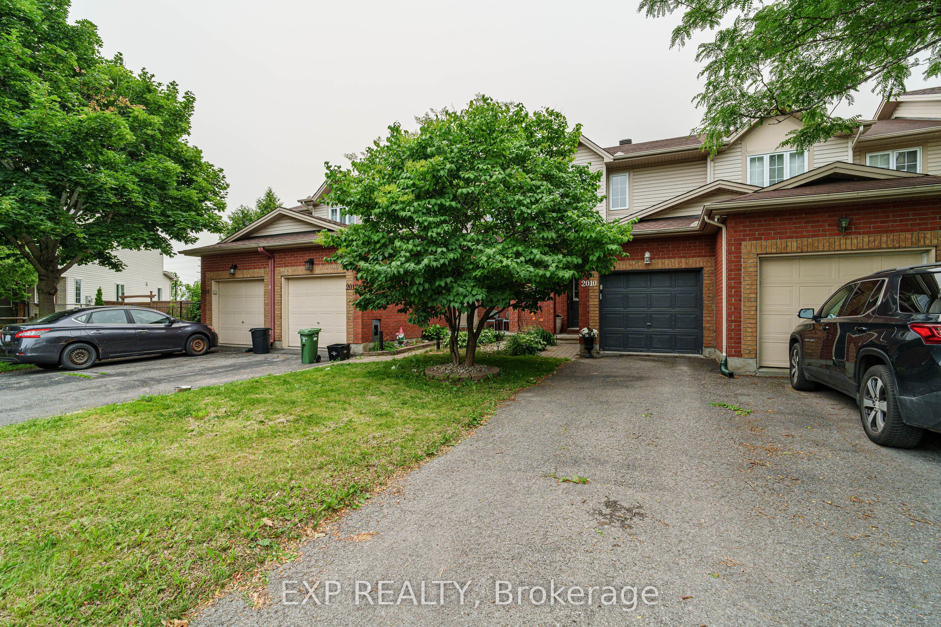 2010 Scully Way, Orleans - Cumberland and Area, ON K4A 4L8 photo 2