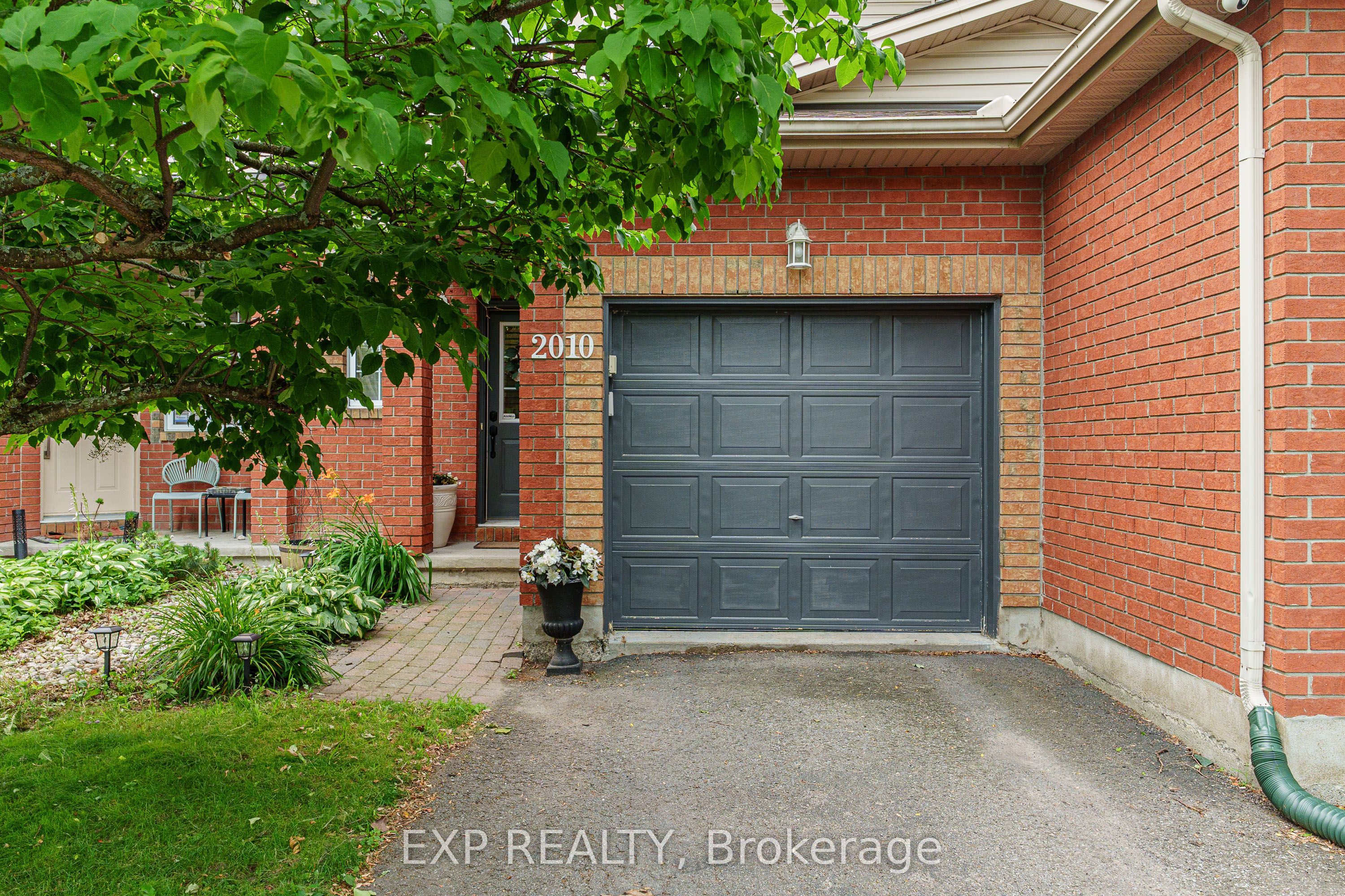 2010 Scully Way, Orleans - Cumberland and Area, ON K4A 4L8 photo 3