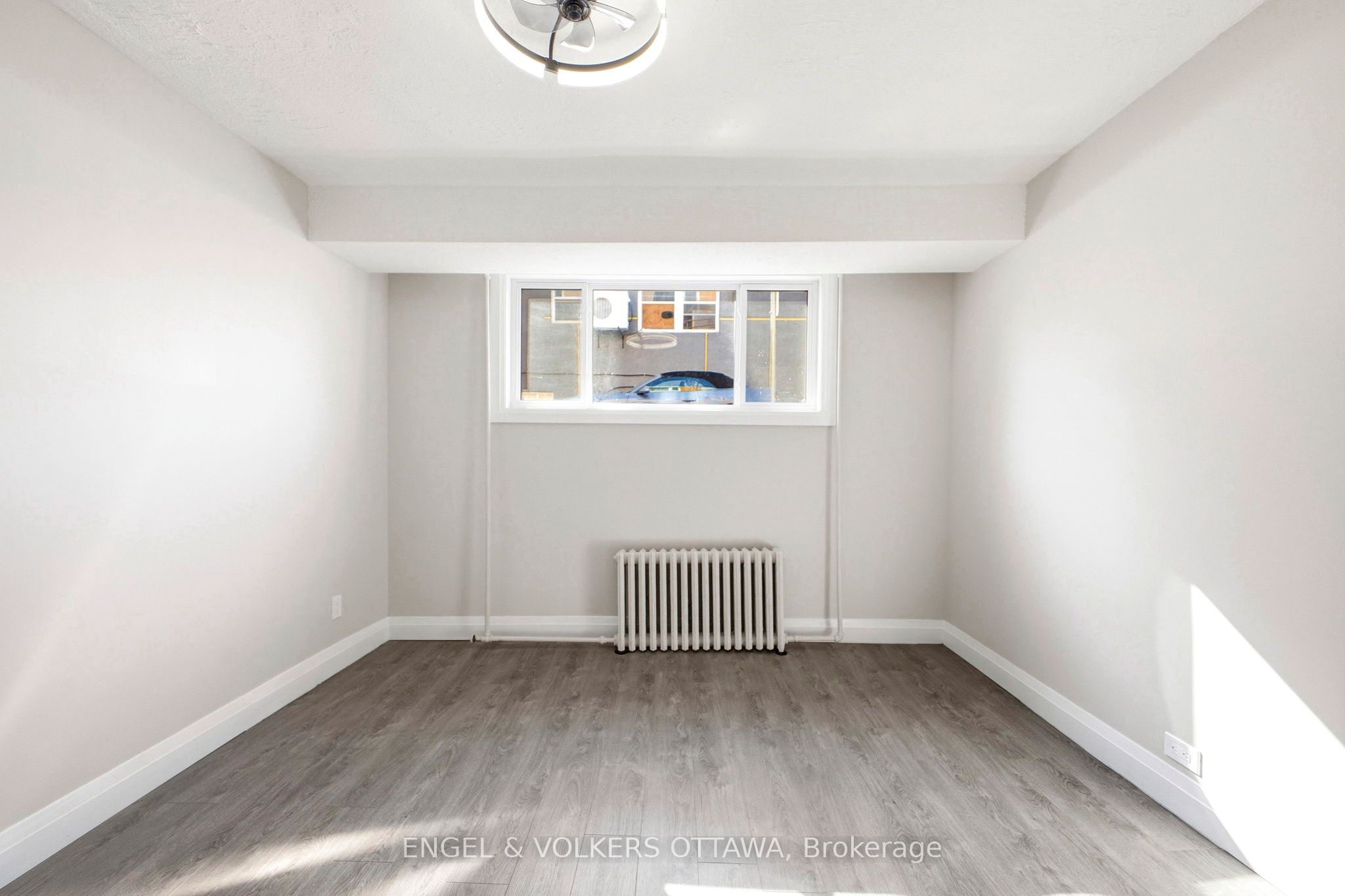 287 St Laurent Boulevard, Manor Park - Cardinal Glen and Area, ON K1K 2Z3 photo 5