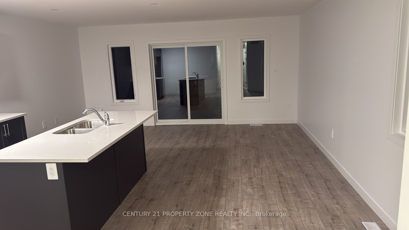 4 Red Oak Common, Cambridge, ON N1R 5S3 photo 2
