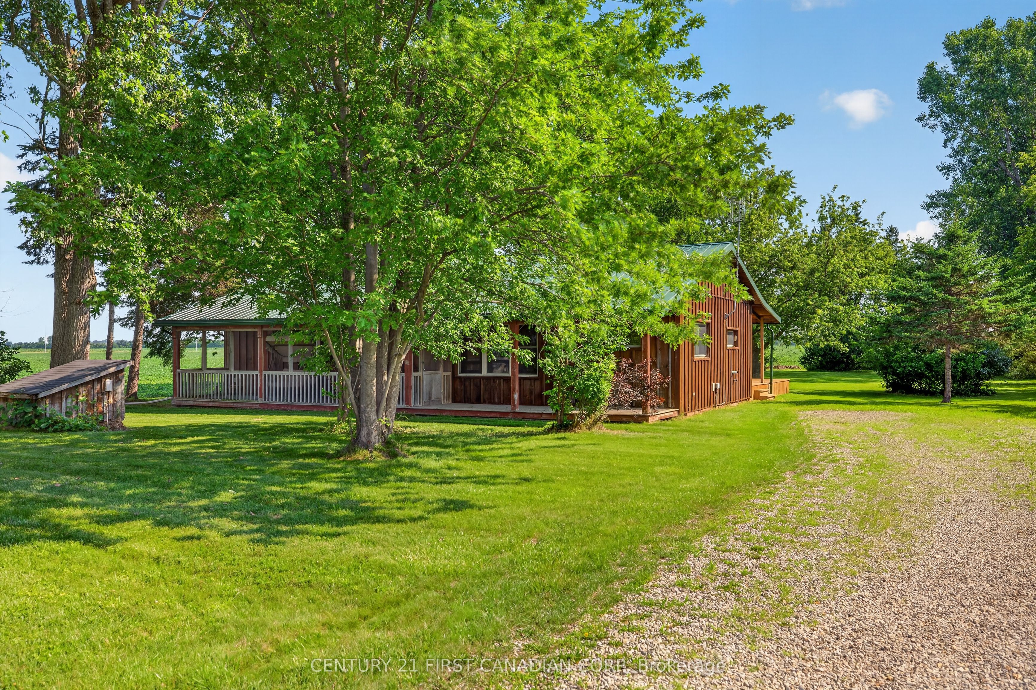 20847 Victoria Road, Chatham-Kent, ON N0P 2C0 photo 3