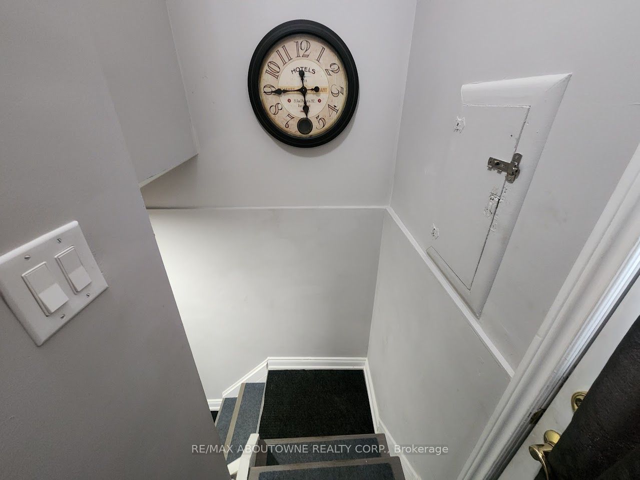 281 East 34th Street BSMT, Hamilton, ON L8V 3W8 photo 3
