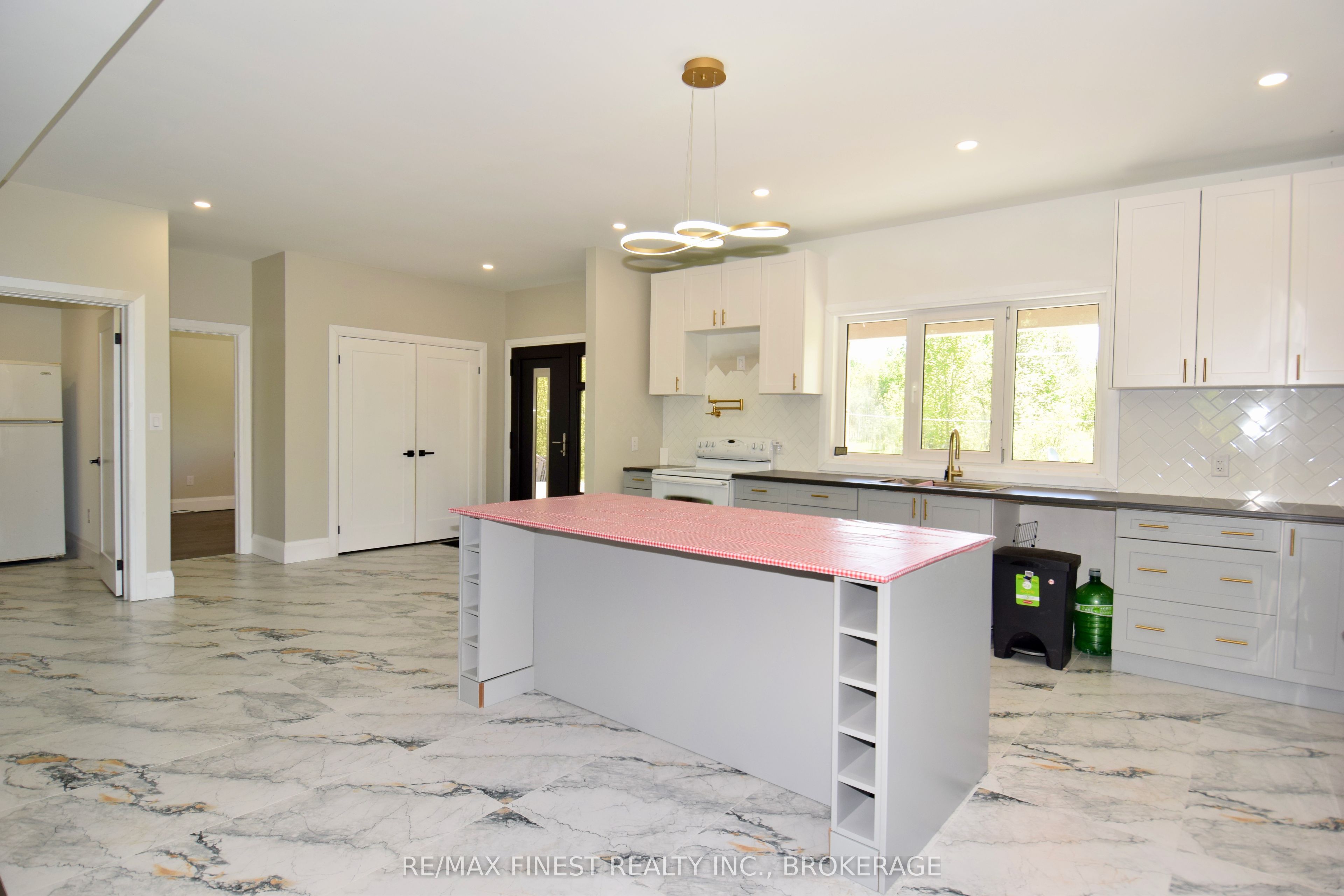 293 Bradshaw Road, Frontenac, ON K0H 2V0 photo 5