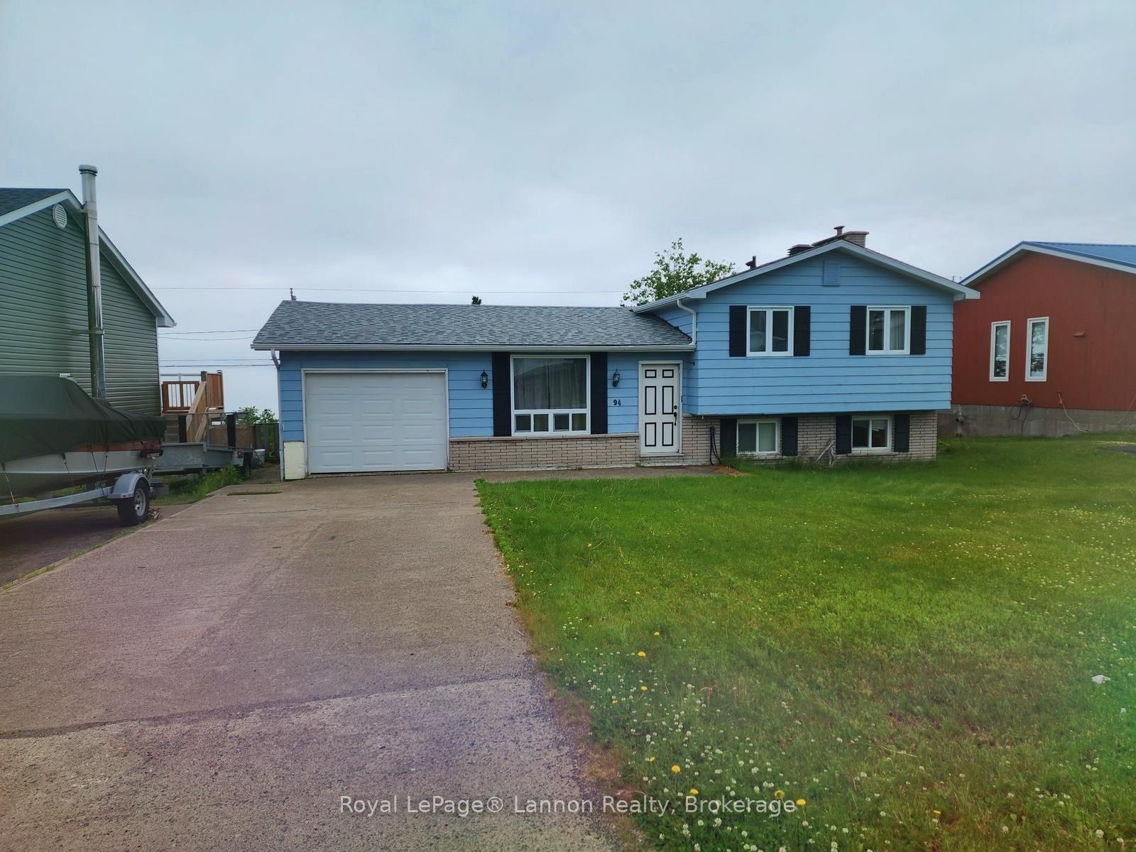 94 LAKEVIEW Drive, Terrace Bay, ON P0T 2W0