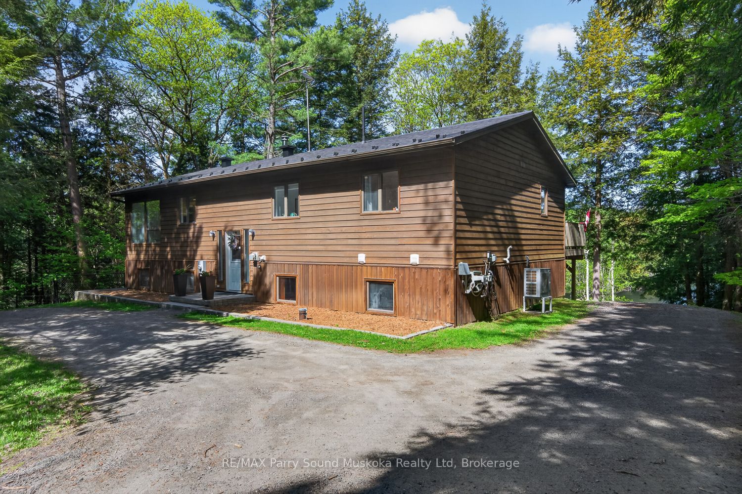 34 SILVER POINT Drive, Seguin, ON P2W 2W8 photo 2
